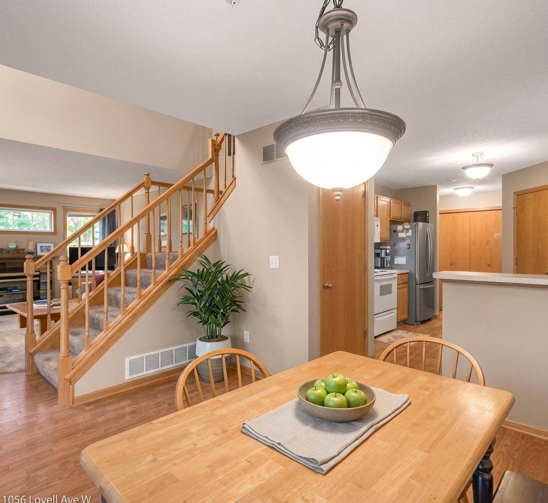 1056 Lovell AVE W, Roseville, MN 55113