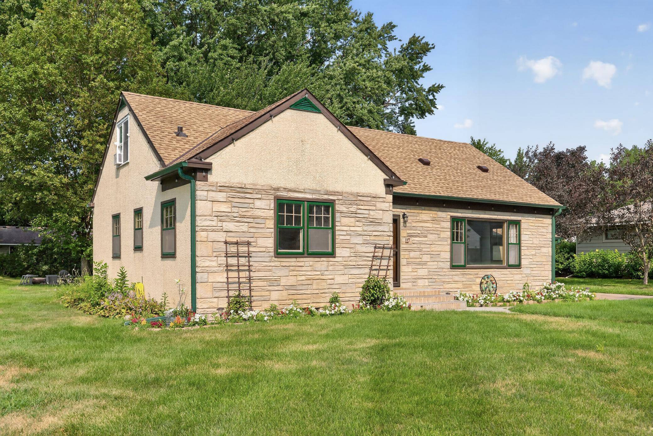 117 Fir ST S, Lester Prairie, MN 55354