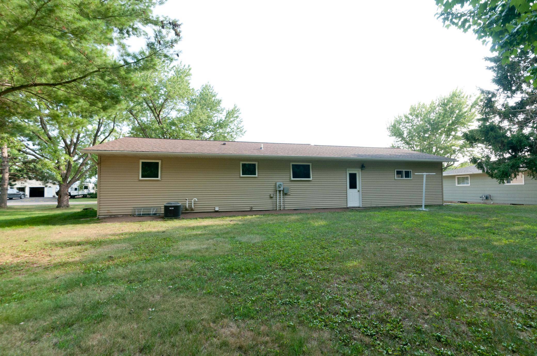 417 Spruce AVE, Cameron, WI 54822