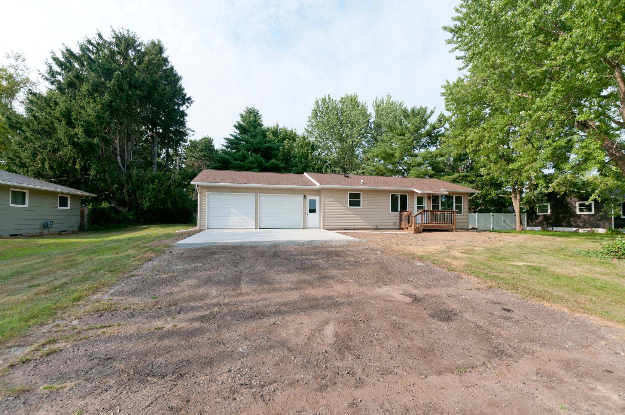 417 Spruce AVE, Cameron, WI 54822