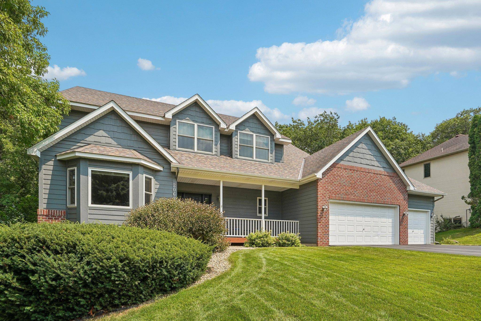 20628 Jura TRL, Lakeville, MN 55044