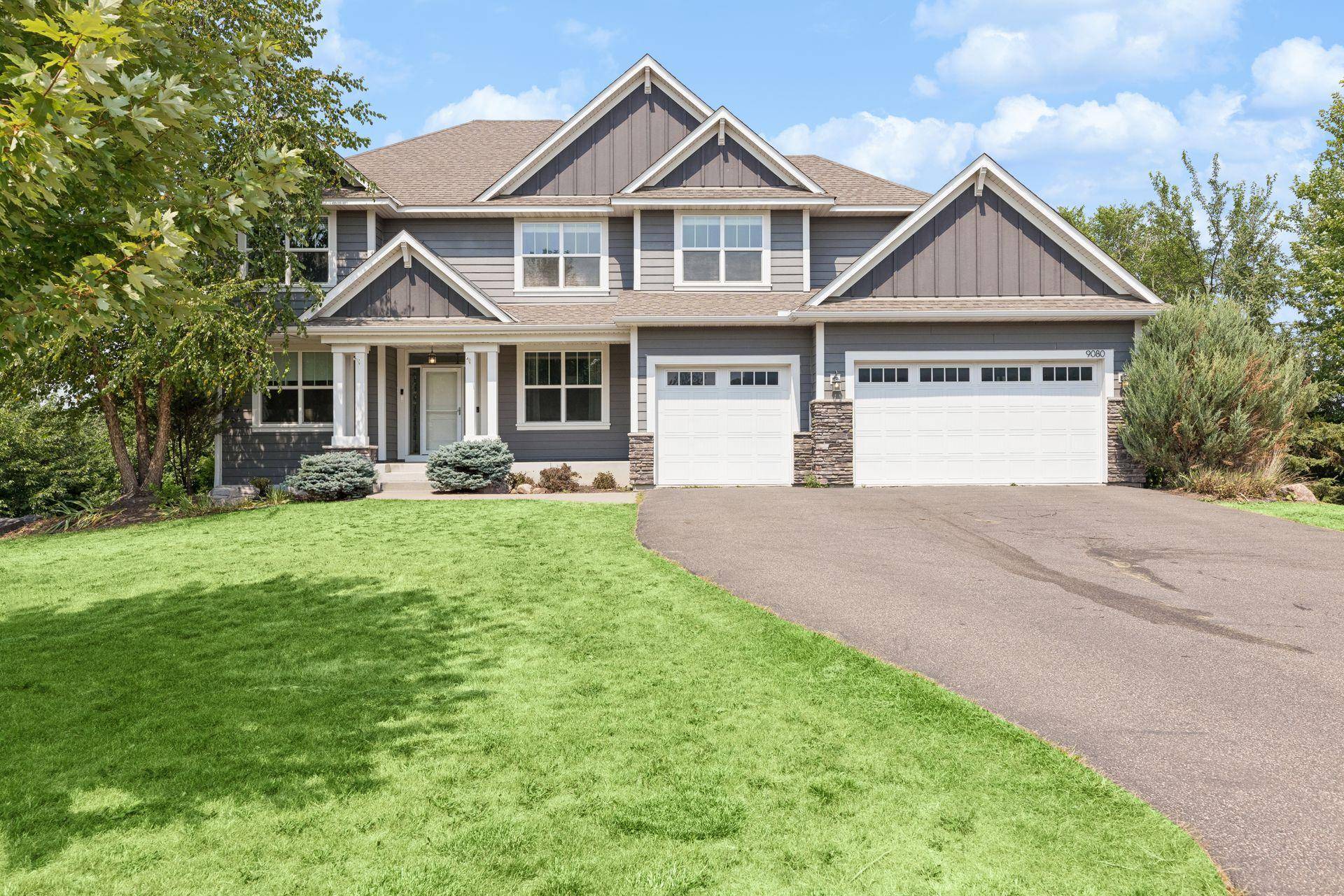 9080 Princeton CIR, Woodbury, MN 55125