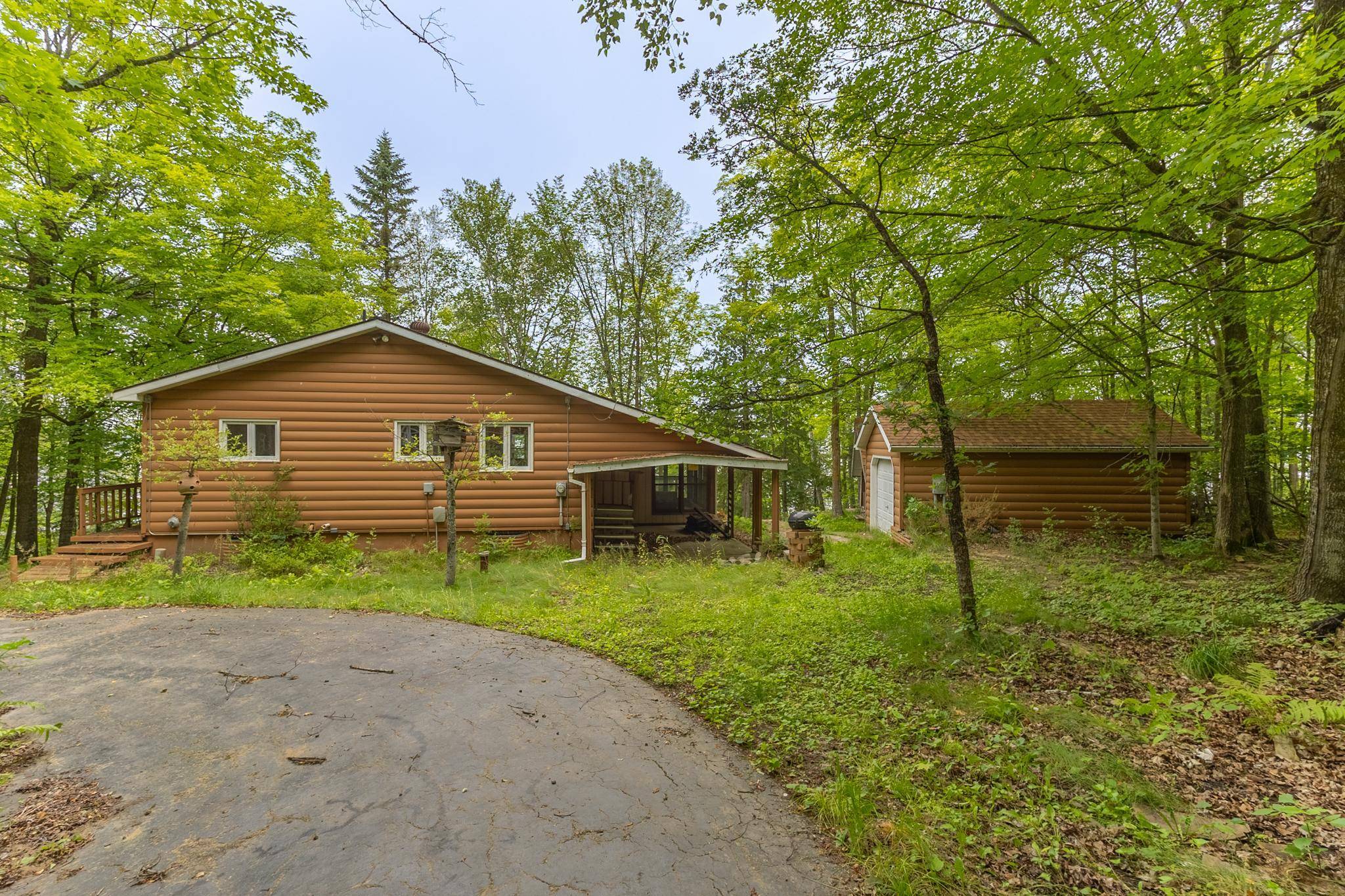 19061 Farington LN NE, Hines, MN 56647