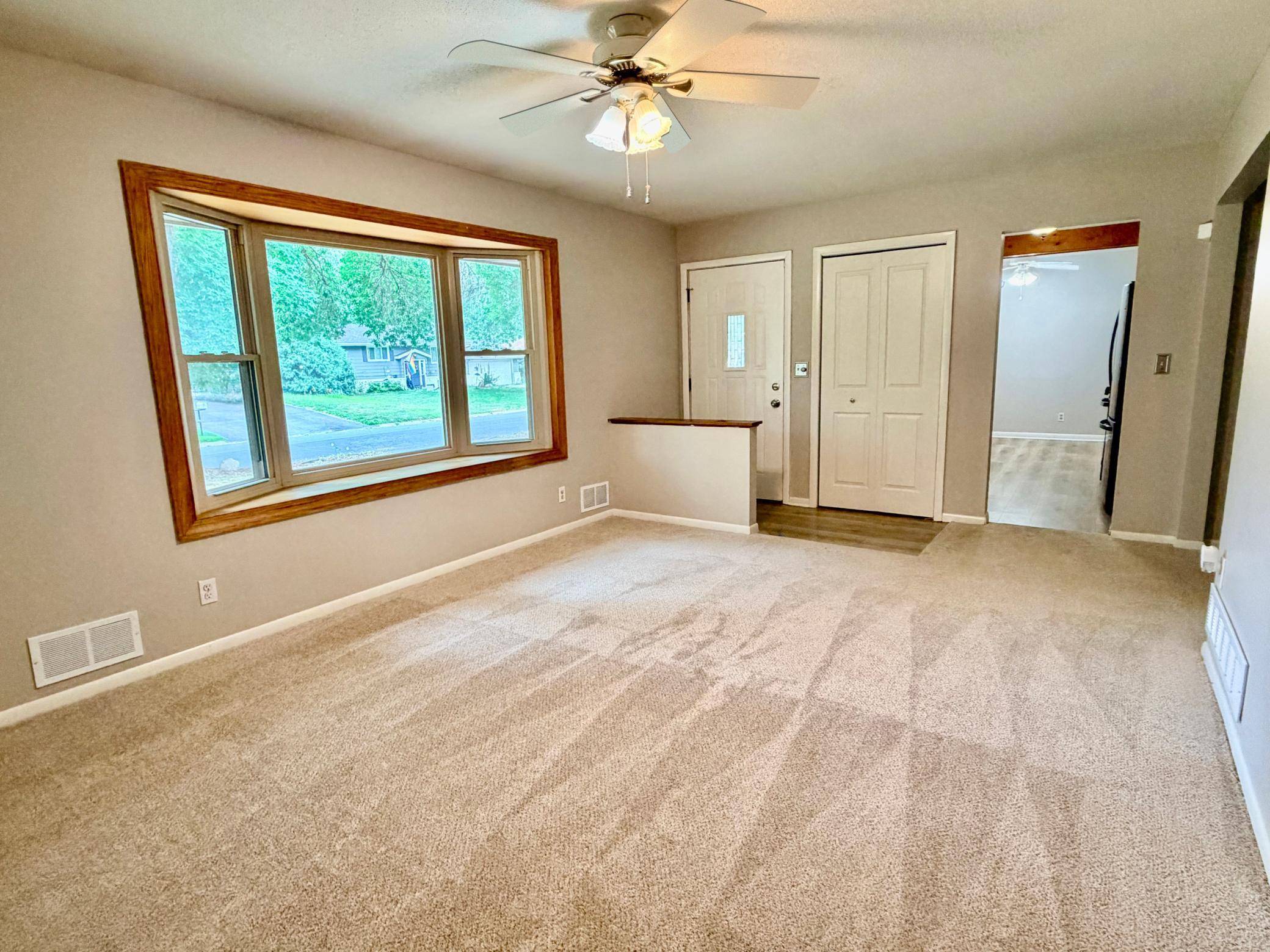 8001 Edgewood AVE N, Brooklyn Park, MN 55445
