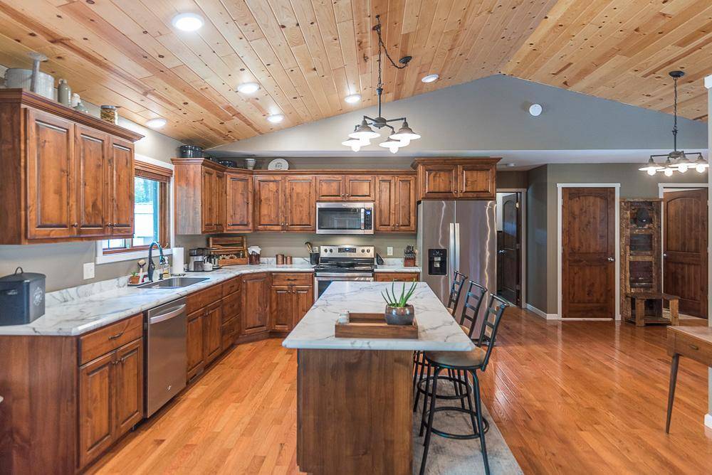 10834 E Shore DR, Merrifield, MN 56465