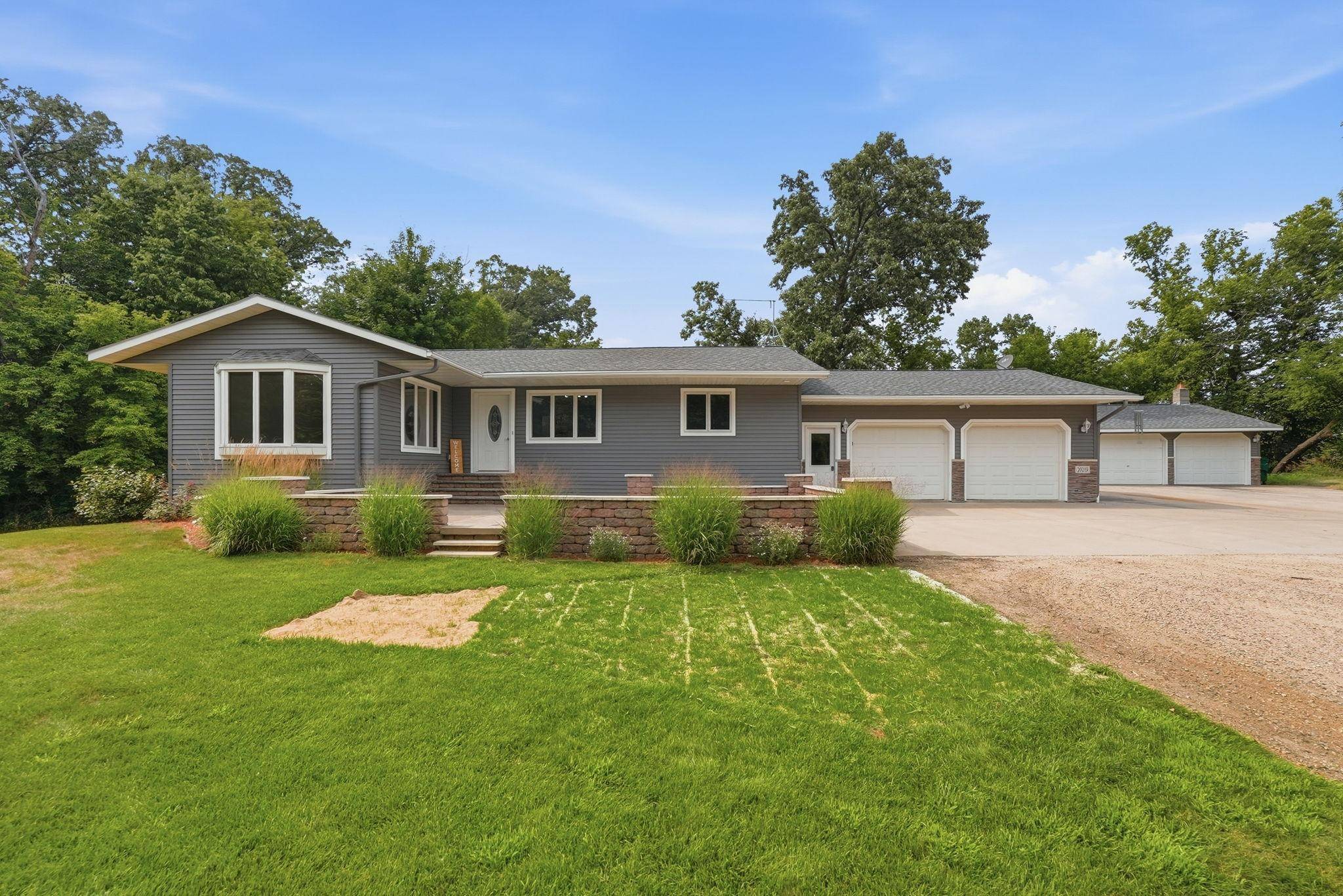 20219 Co Rd 197, Belgrade, MN 56312