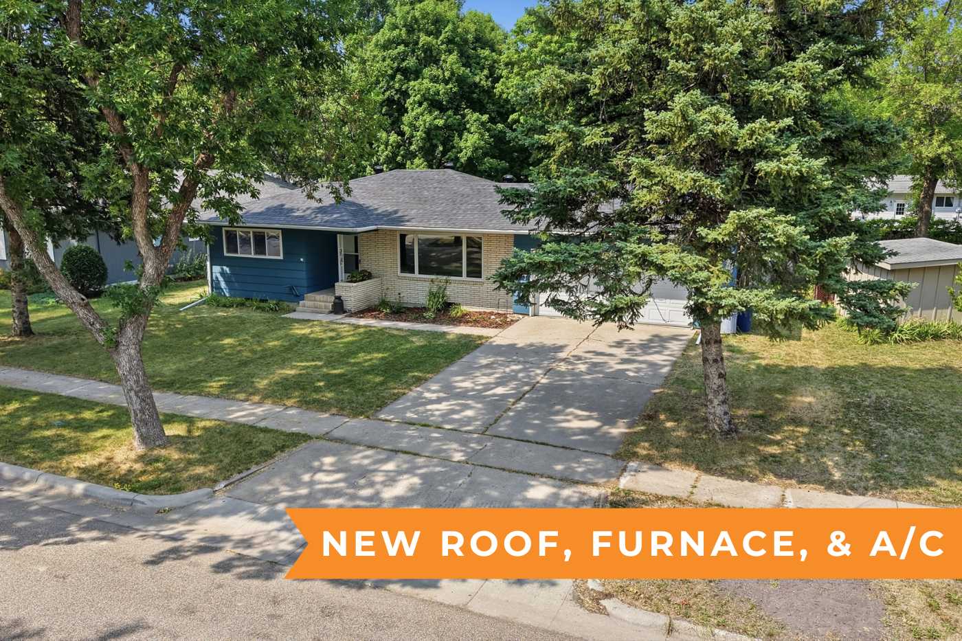 1418 22nd AVE S, Moorhead, MN 56560