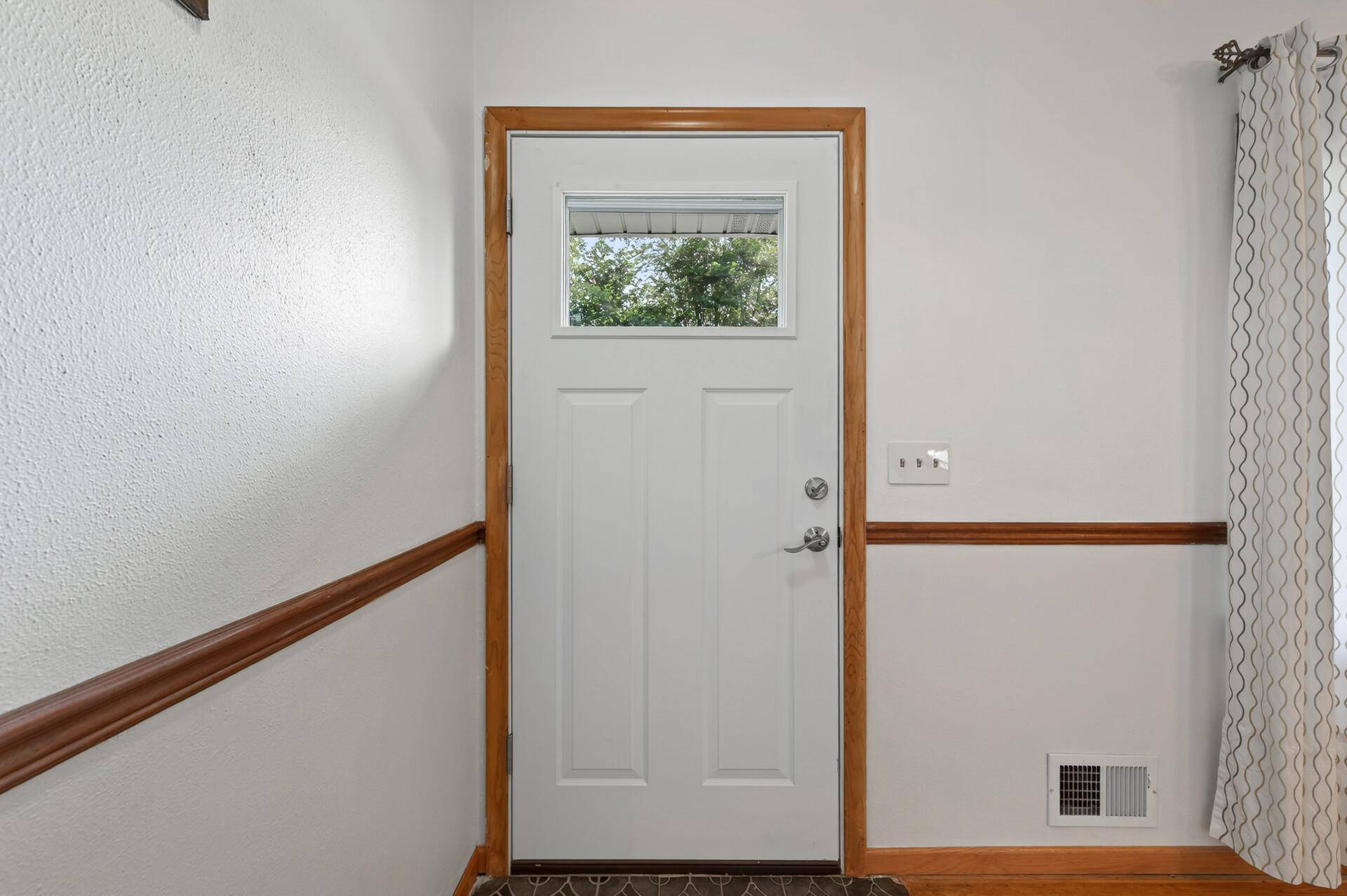 3860 2 1/2 ST NE, Columbia Heights, MN 55421