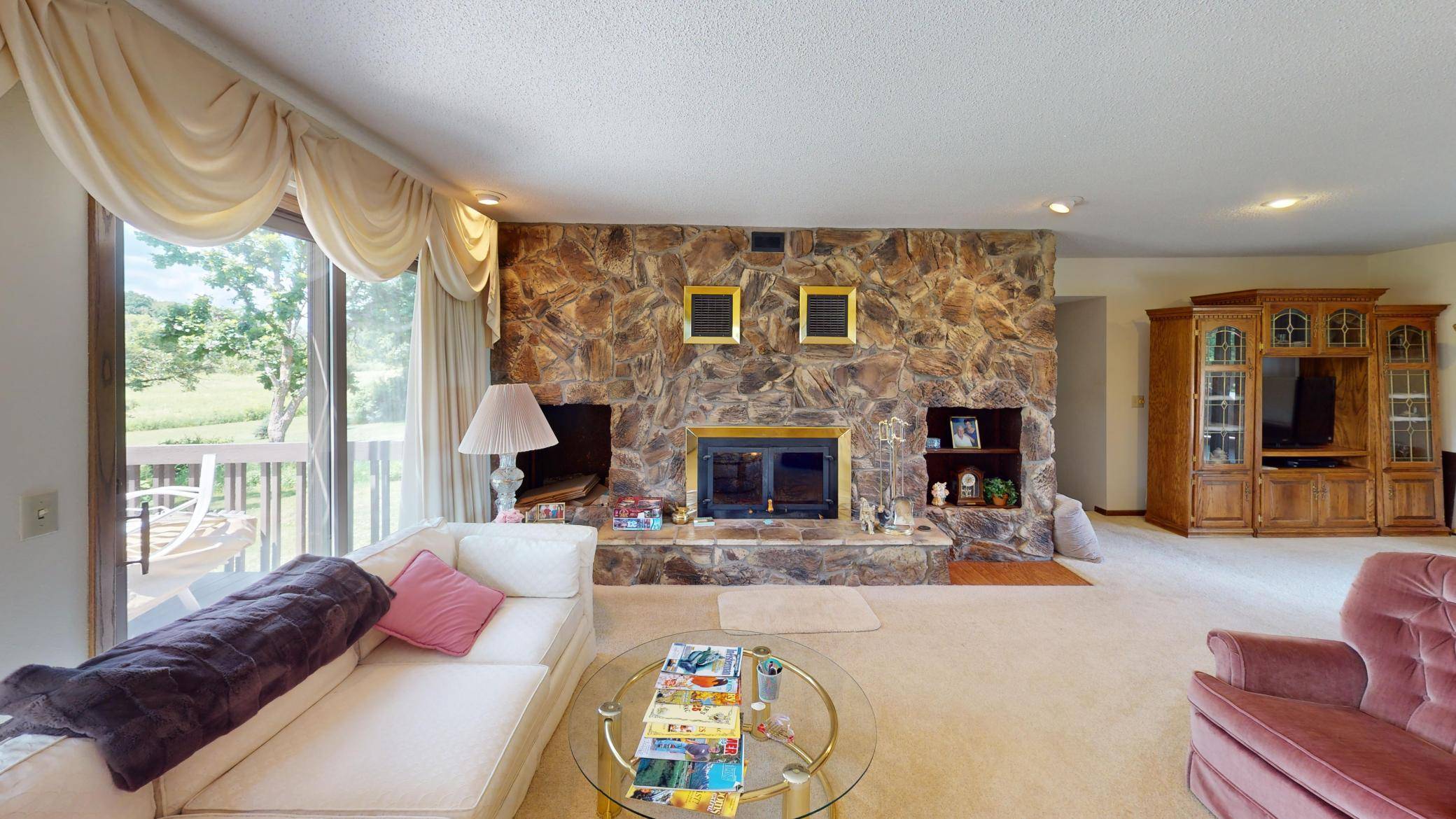 12103 755th AVE, Glenville, MN 56036