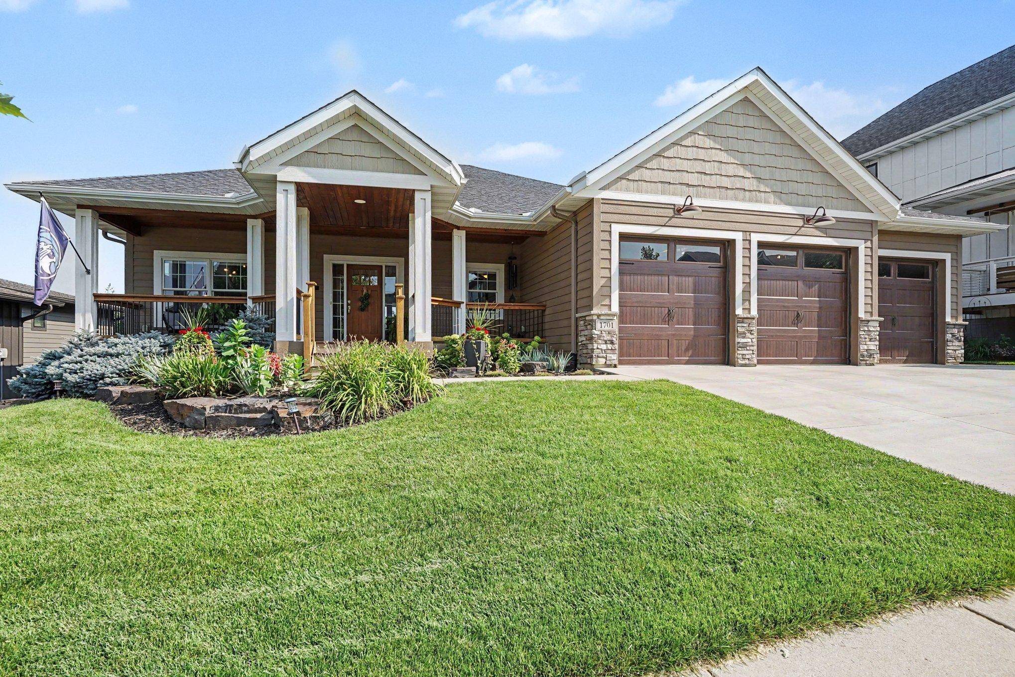 1701 Huron CT, Northfield, MN 55057