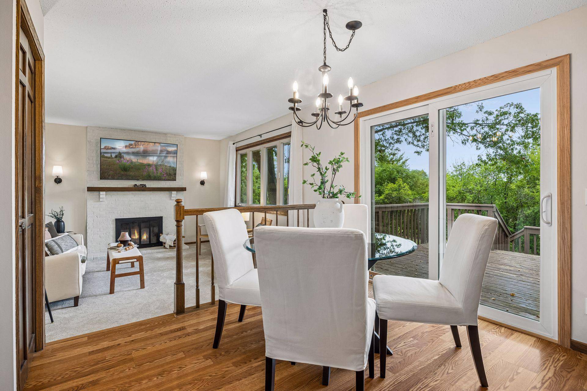 15001 Park AVE, Burnsville, MN 55306