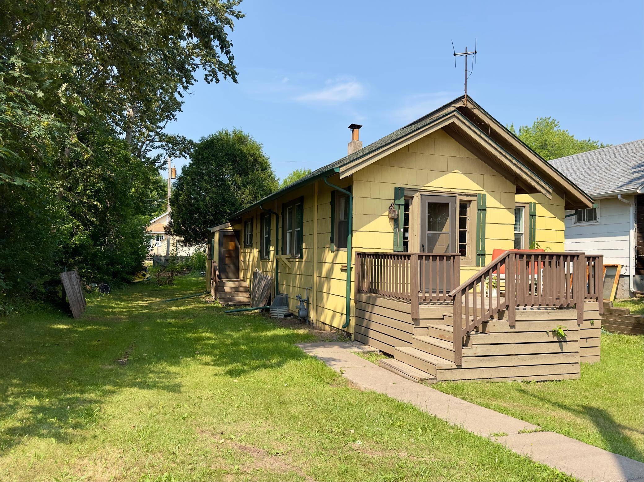 421 S 69th AVE W, Duluth, MN 55807