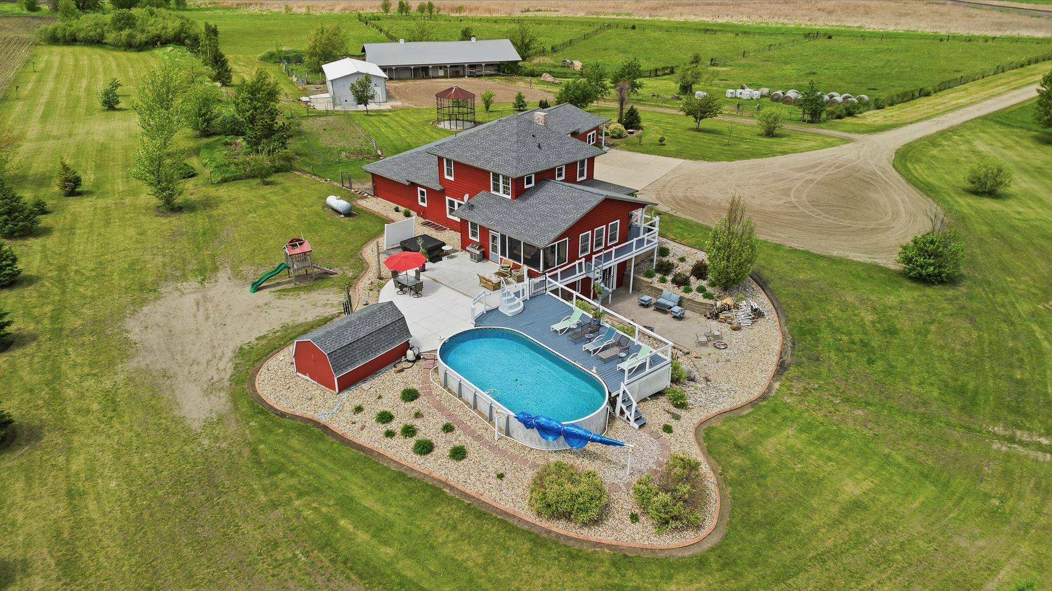 20811 Ocean RD, Janesville, MN 56048