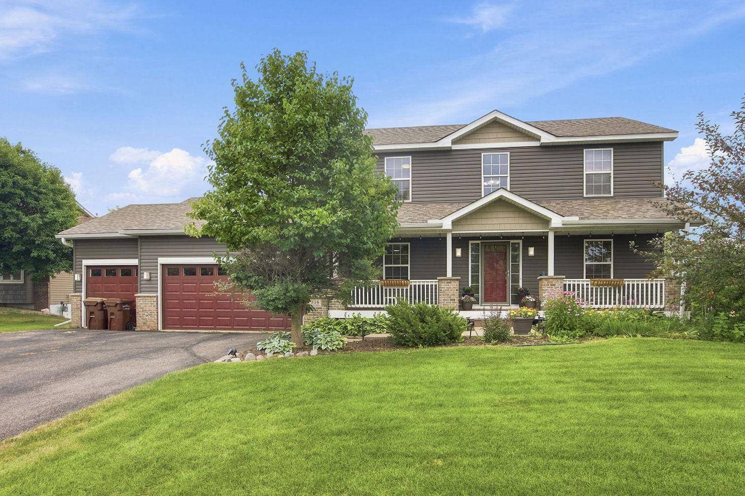 316 Arnica DR, Watertown, MN 55388