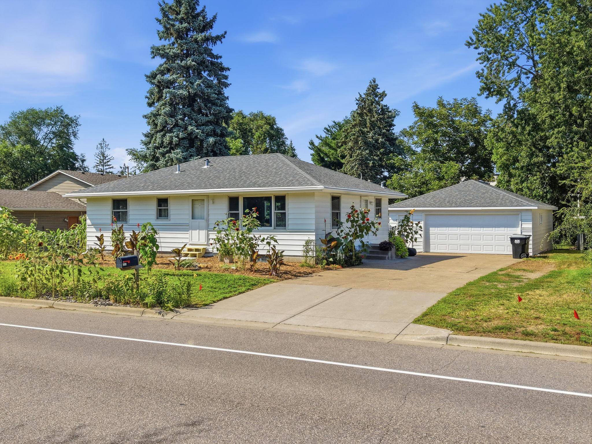 959 North ST, Anoka, MN 55303