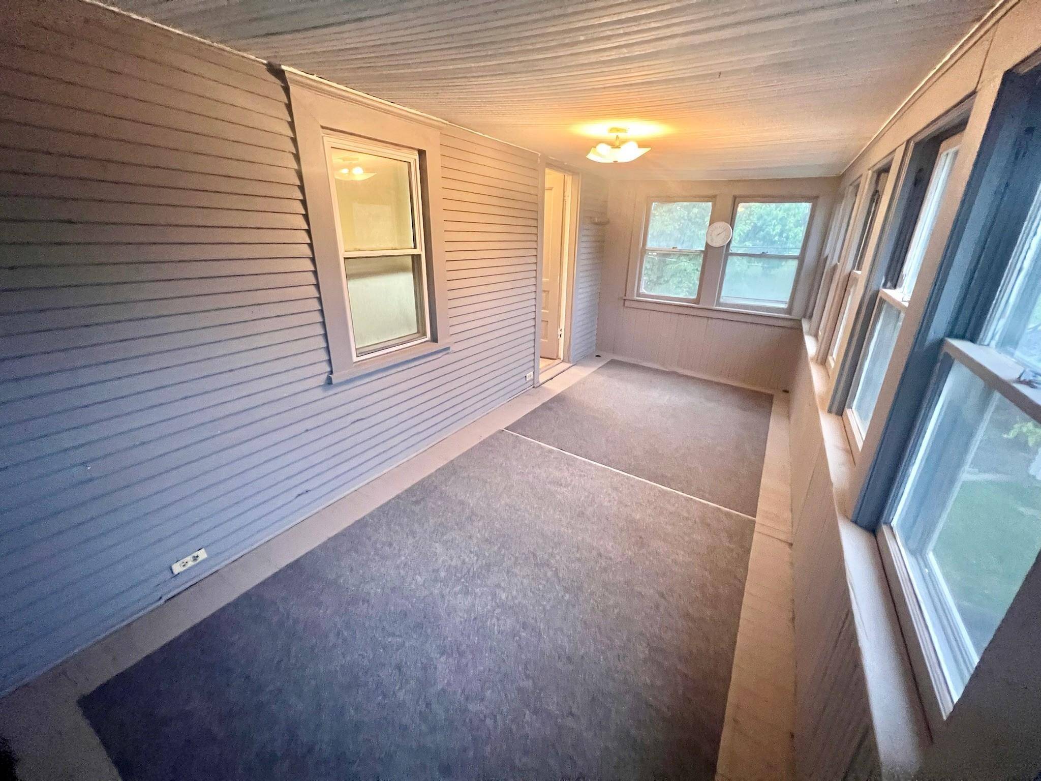 734 Sims AVE, Saint Paul, MN 55106