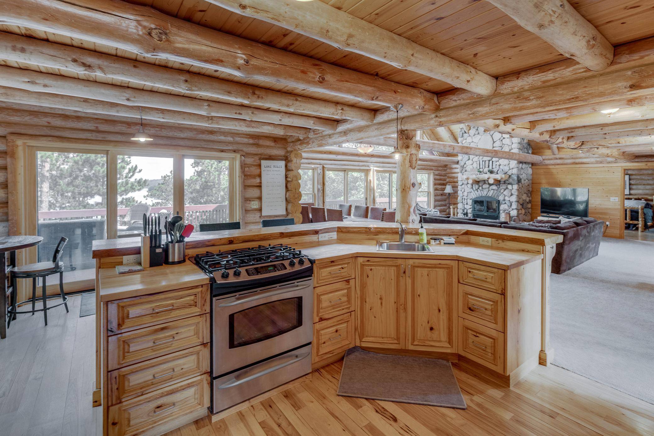 17520 Huckleberry LN, Park Rapids, MN 56470