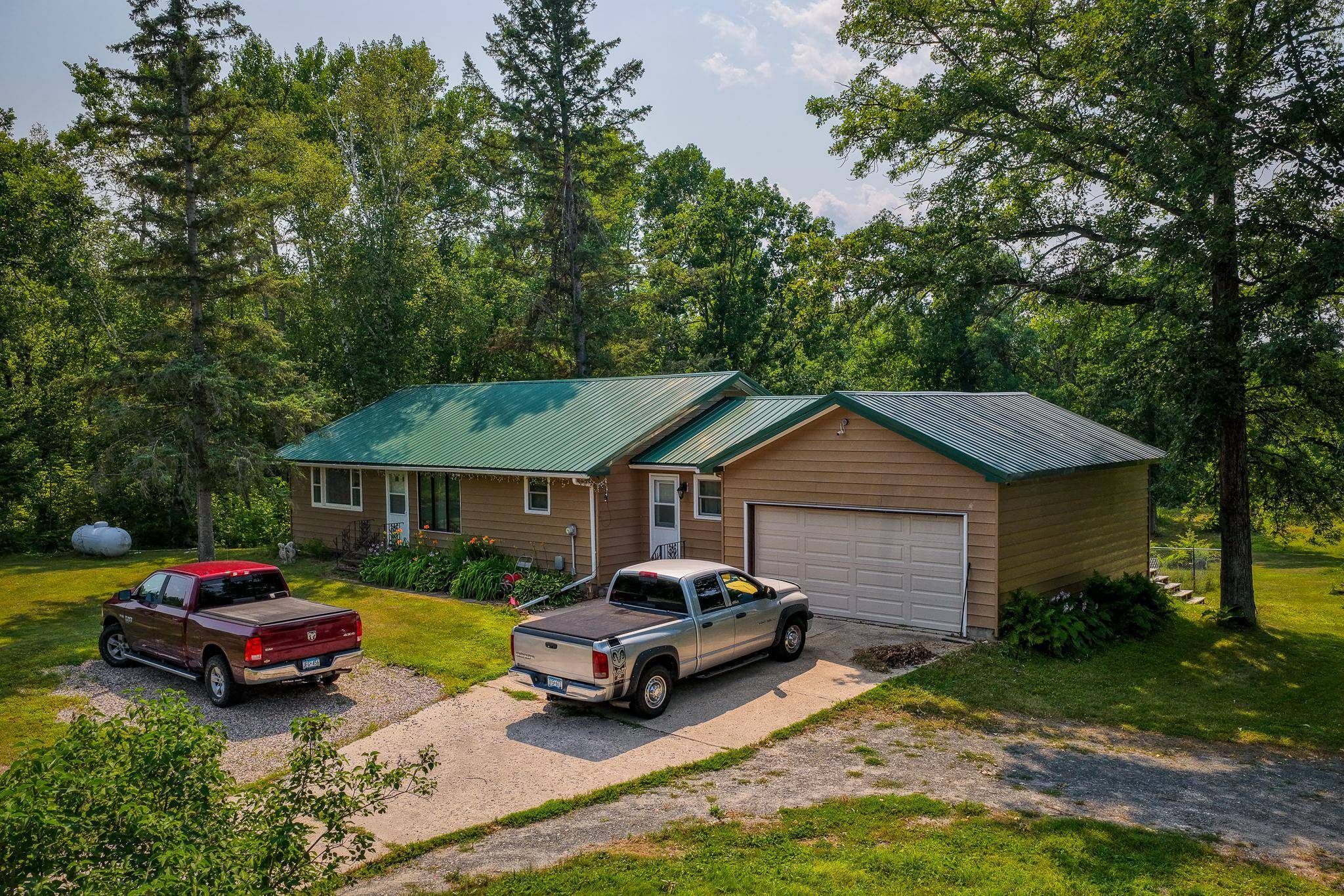 1723 Scenic HWY NE, Pennington, MN 56663