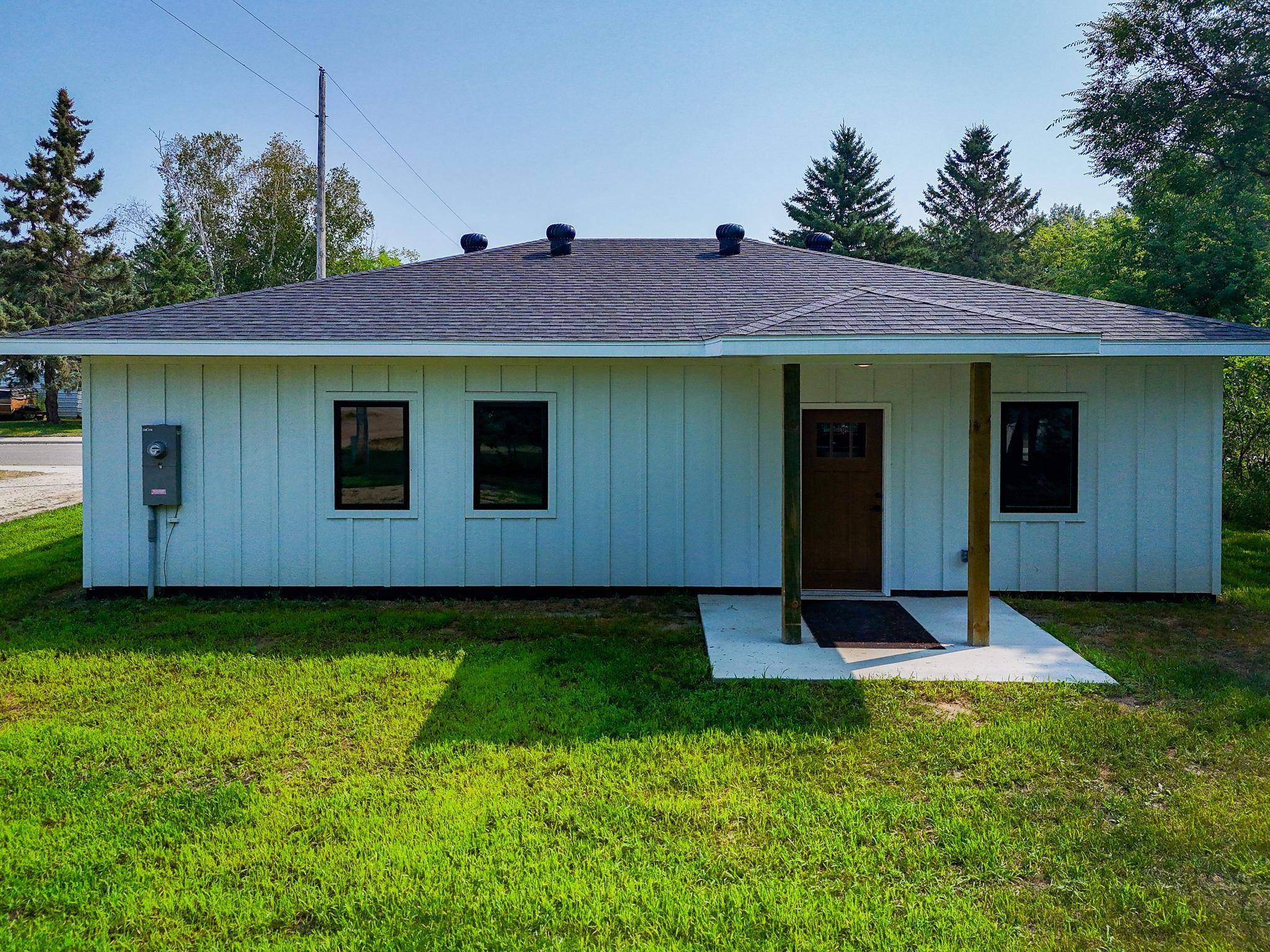 75 2nd AVE NE, Laporte, MN 56461