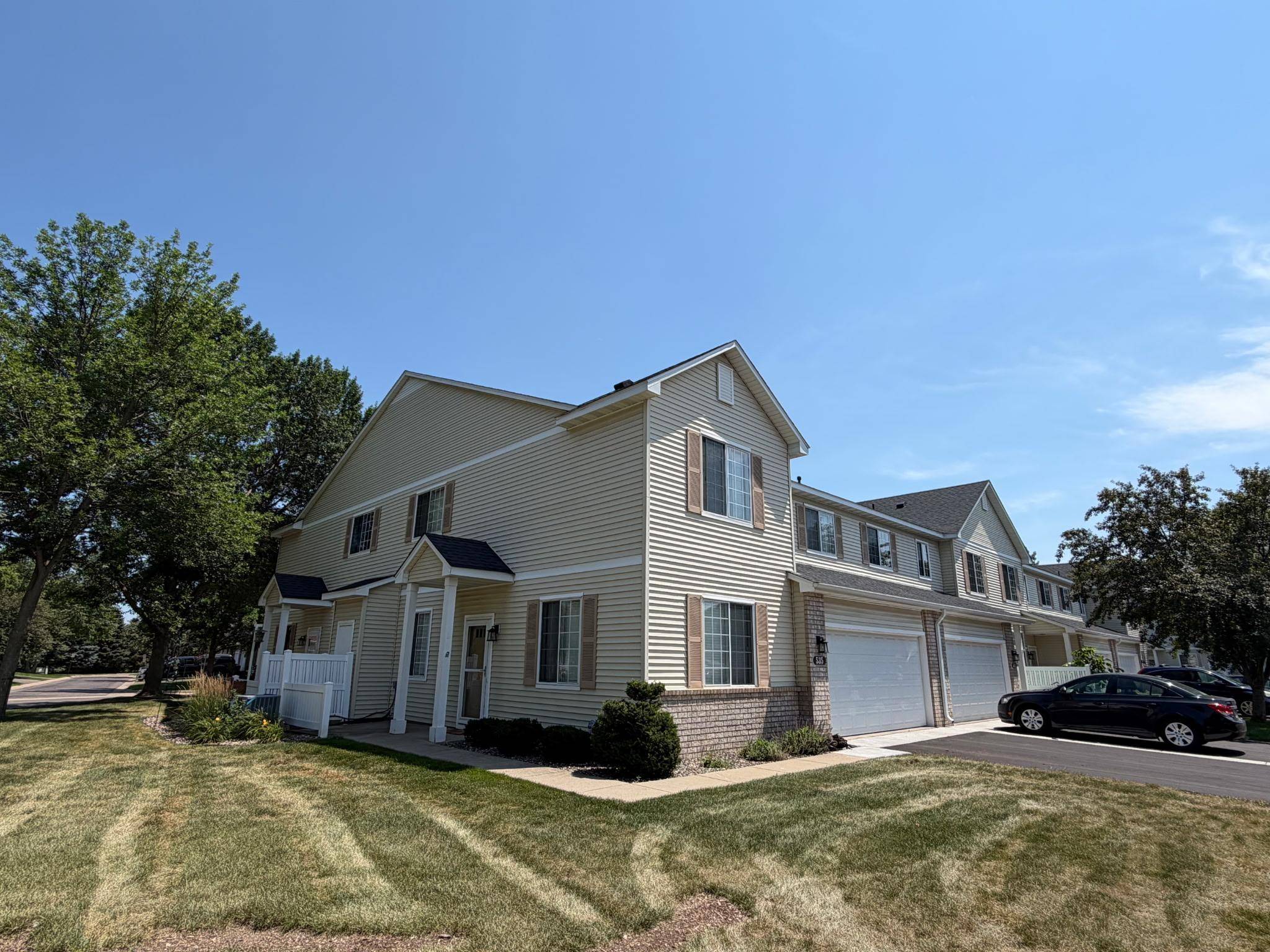 535 Tamarack TRL #1104, Farmington, MN 55024