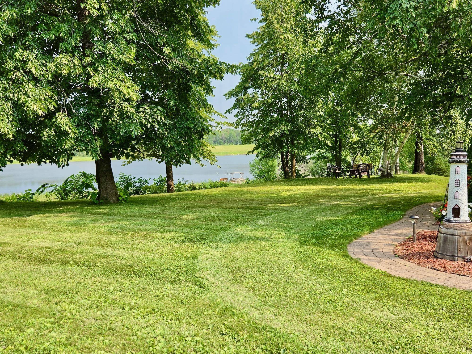 1872 State Highway 11 SE, Baudette, MN 56623