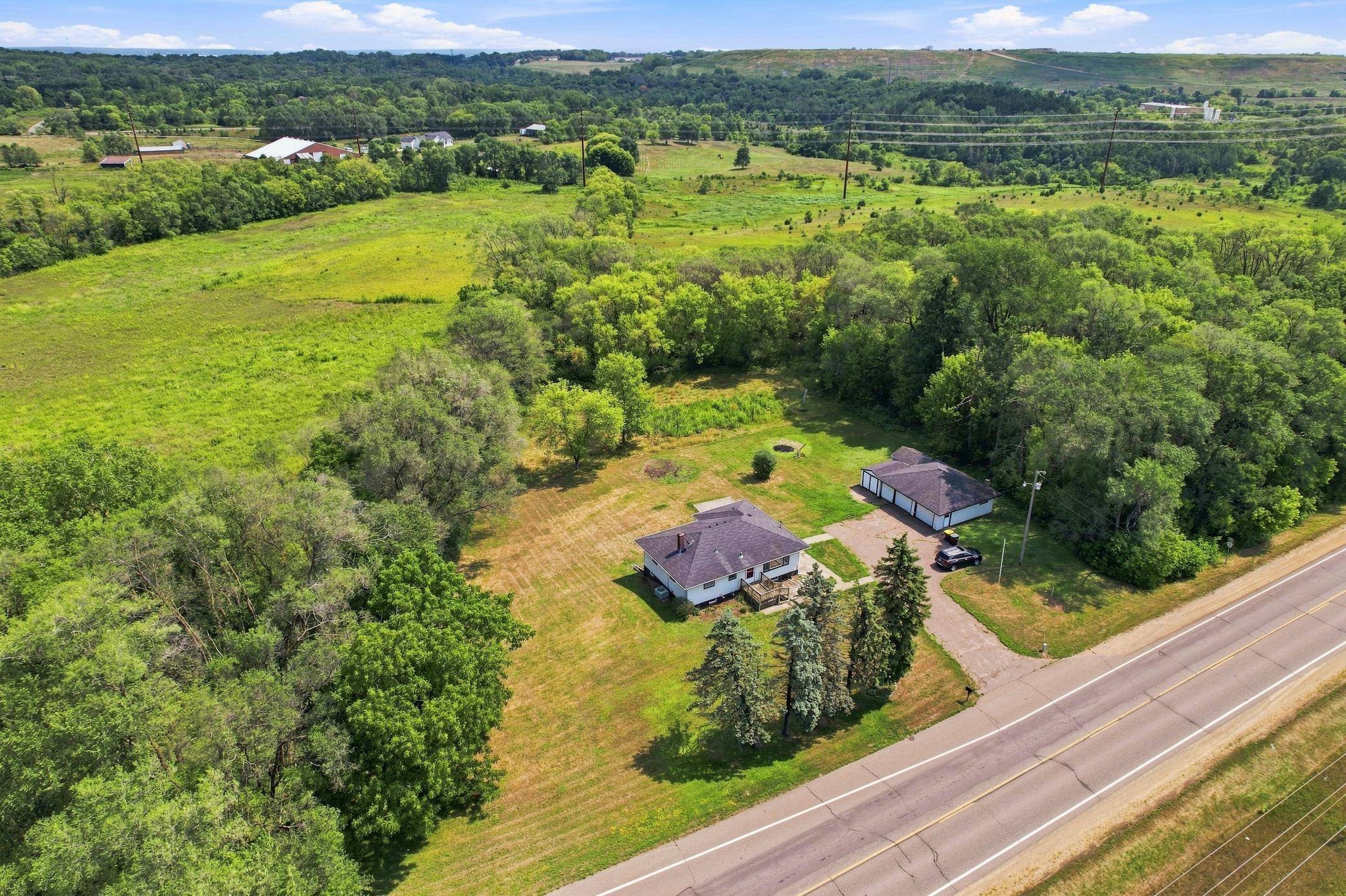11018 Rich Valley BLVD, Inver Grove Heights, MN 55077