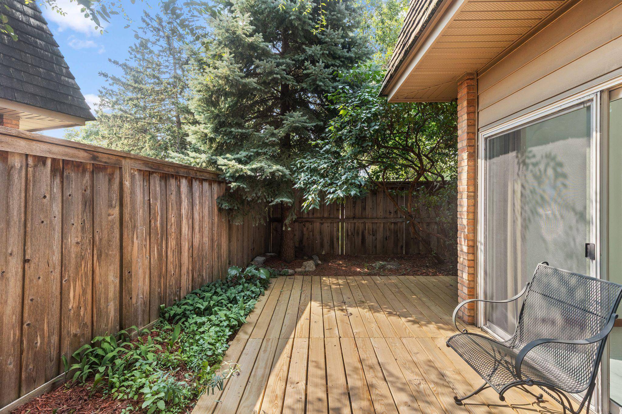 6301 Barrie RD, Edina, MN 55435