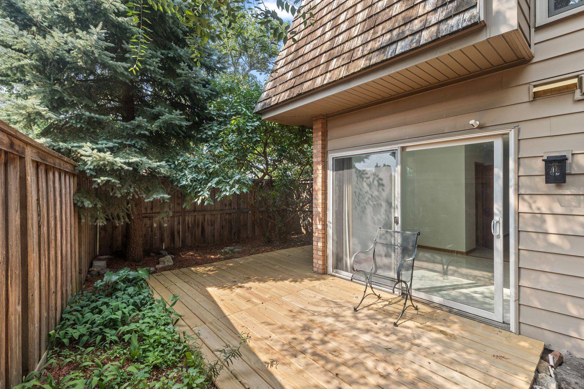 6301 Barrie RD, Edina, MN 55435