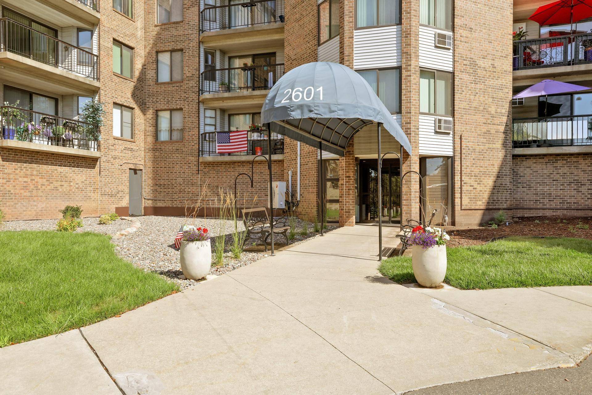 2601 Kenzie TER #412, Saint Anthony, MN 55418