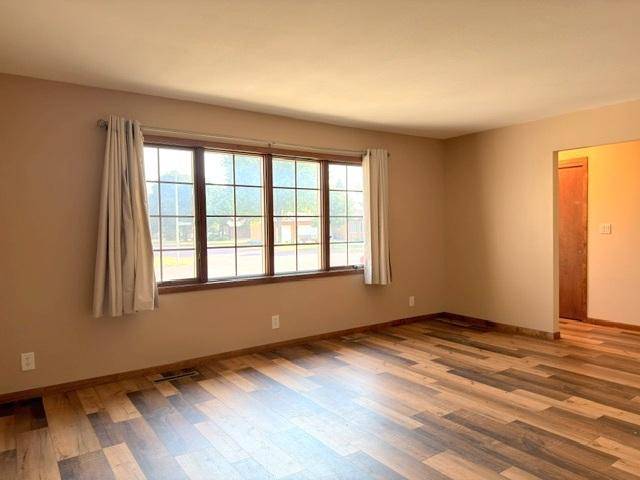 1992 Great Bend BLVD, Windom, MN 56101