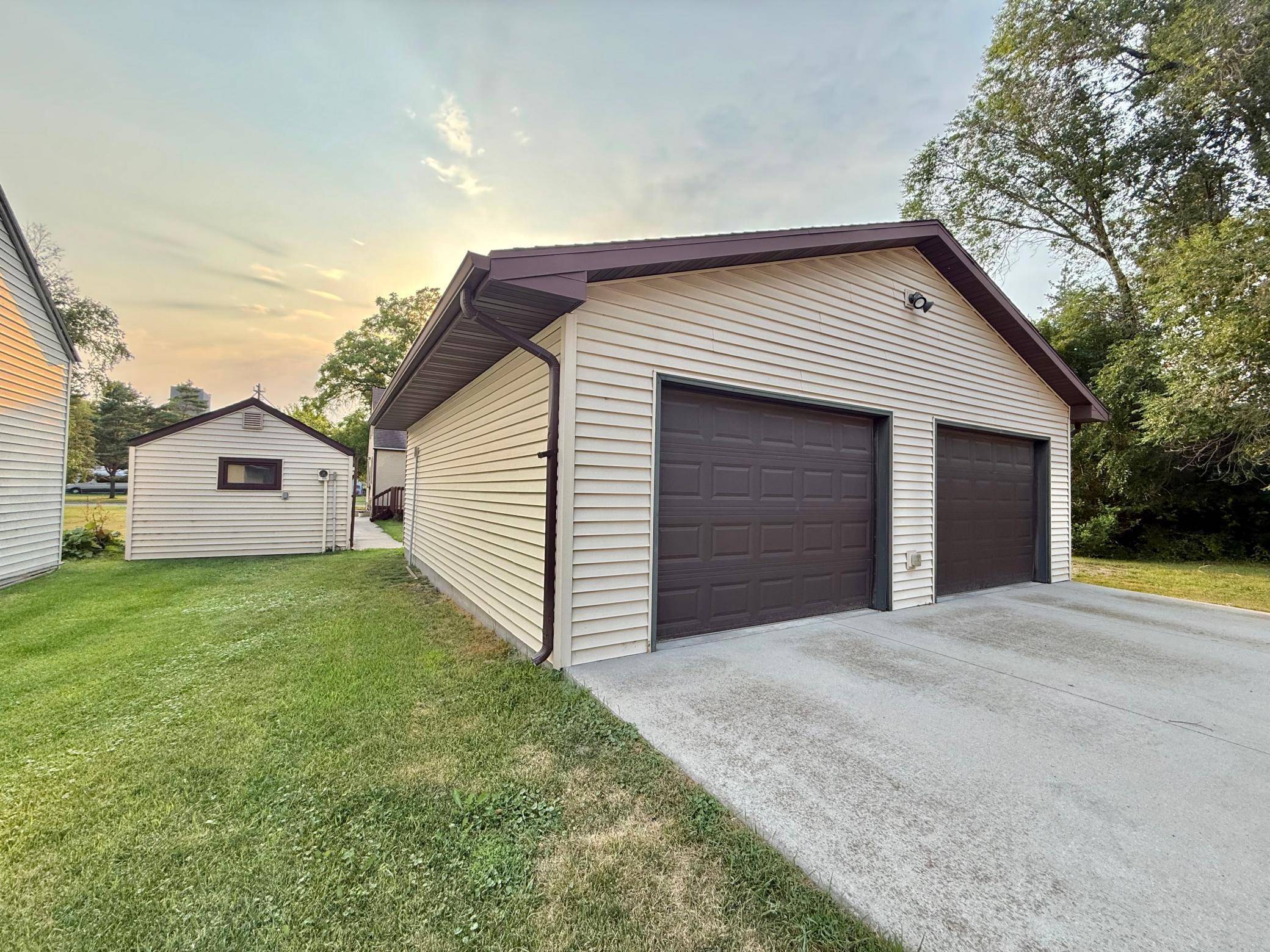 618 Dewey AVE N, Thief River Falls, MN 56701