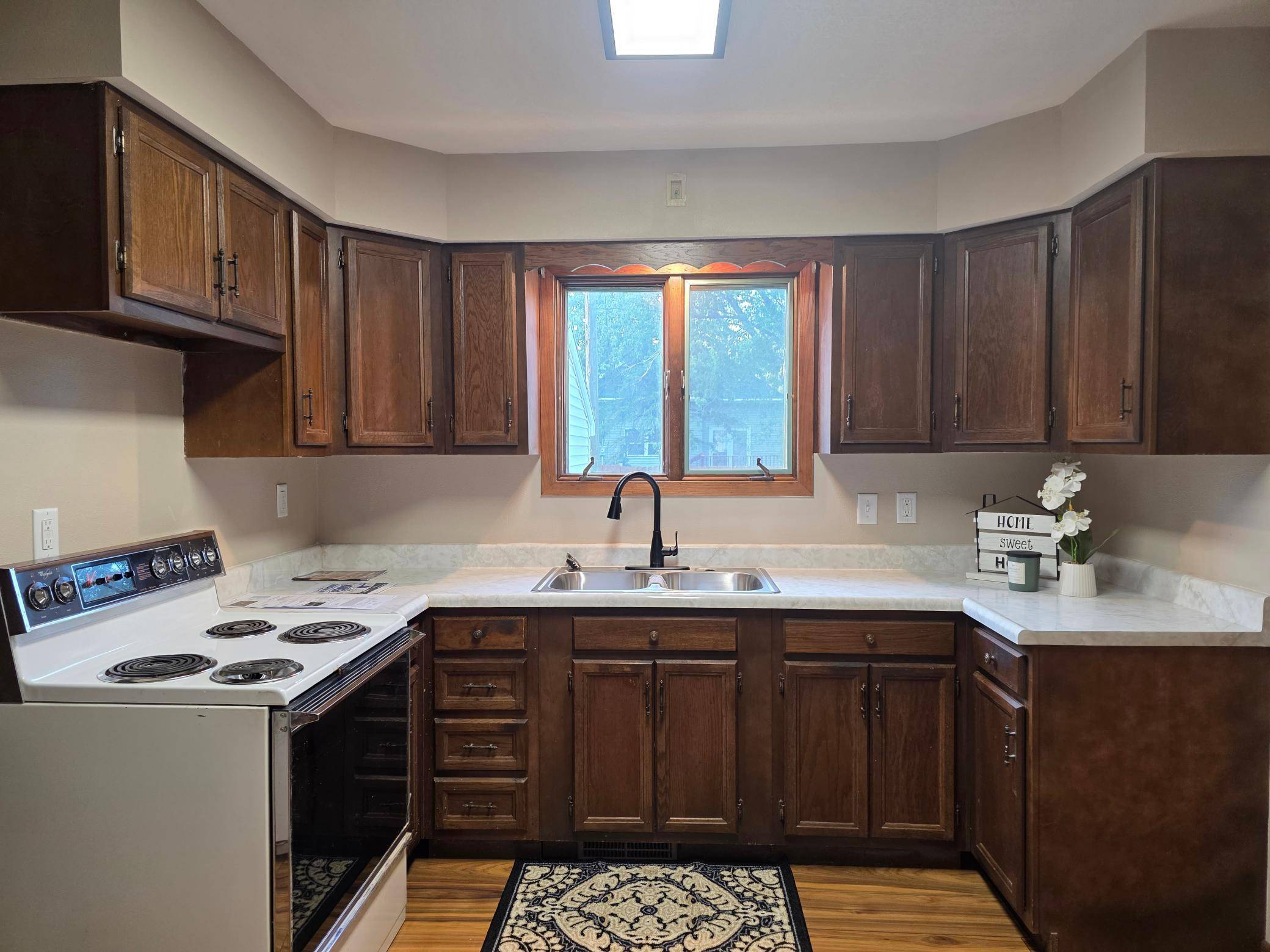 104 Bertha AVE S, Ihlen, MN 56164