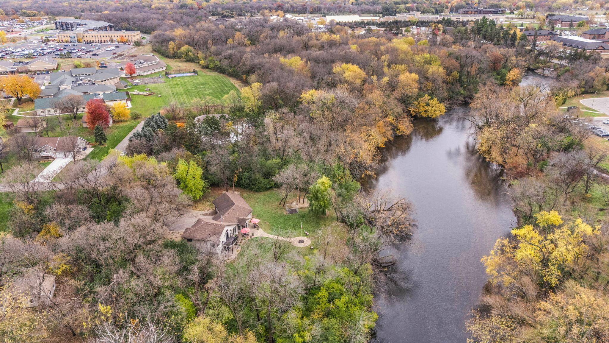 4218 White DR, Saint Cloud, MN 56303