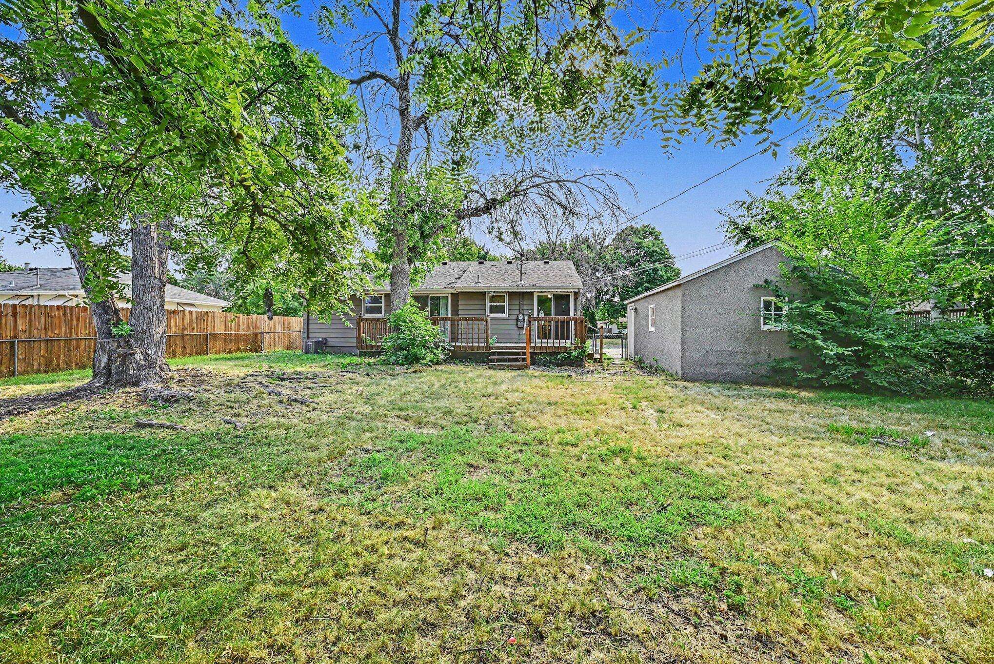 5931 Zenith AVE N, Brooklyn Center, MN 55429