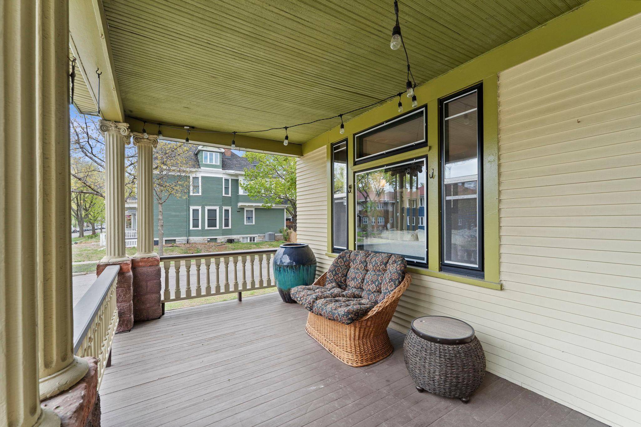 802 Ashland AVE, Saint Paul, MN 55104