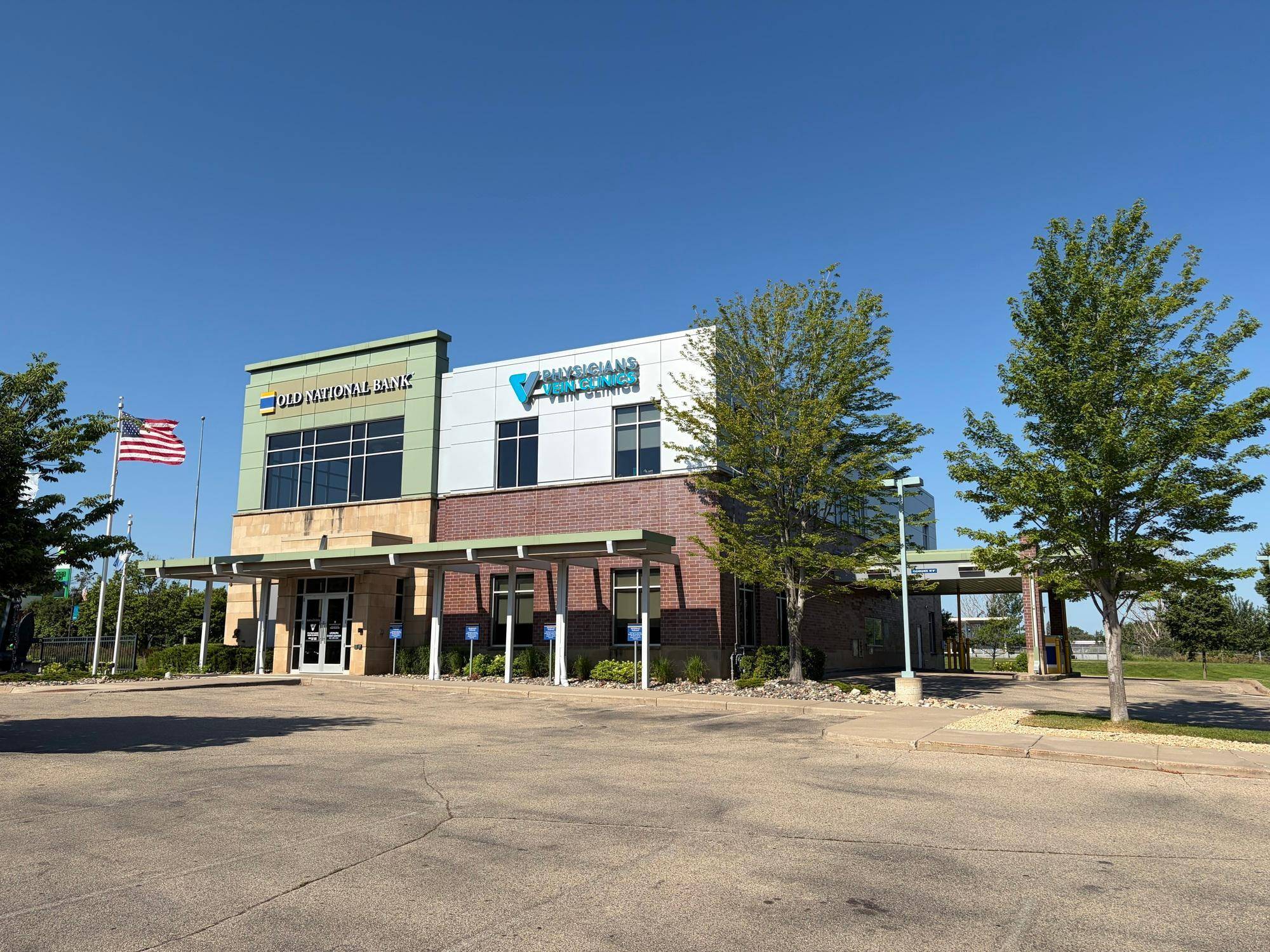 550 W Burnsville Pkwy, Burnsville, MN 55337