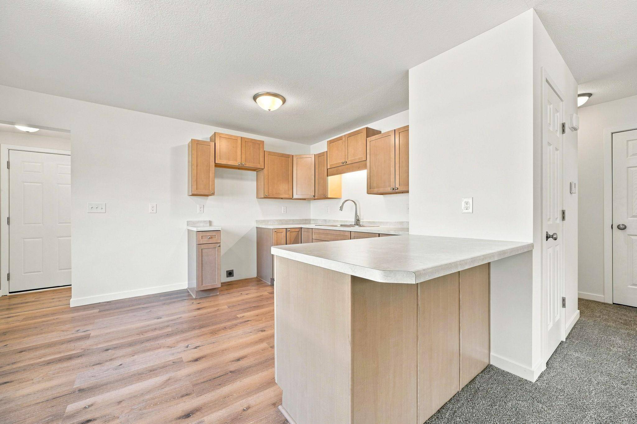 208 2nd ST NW, Byron, MN 55920