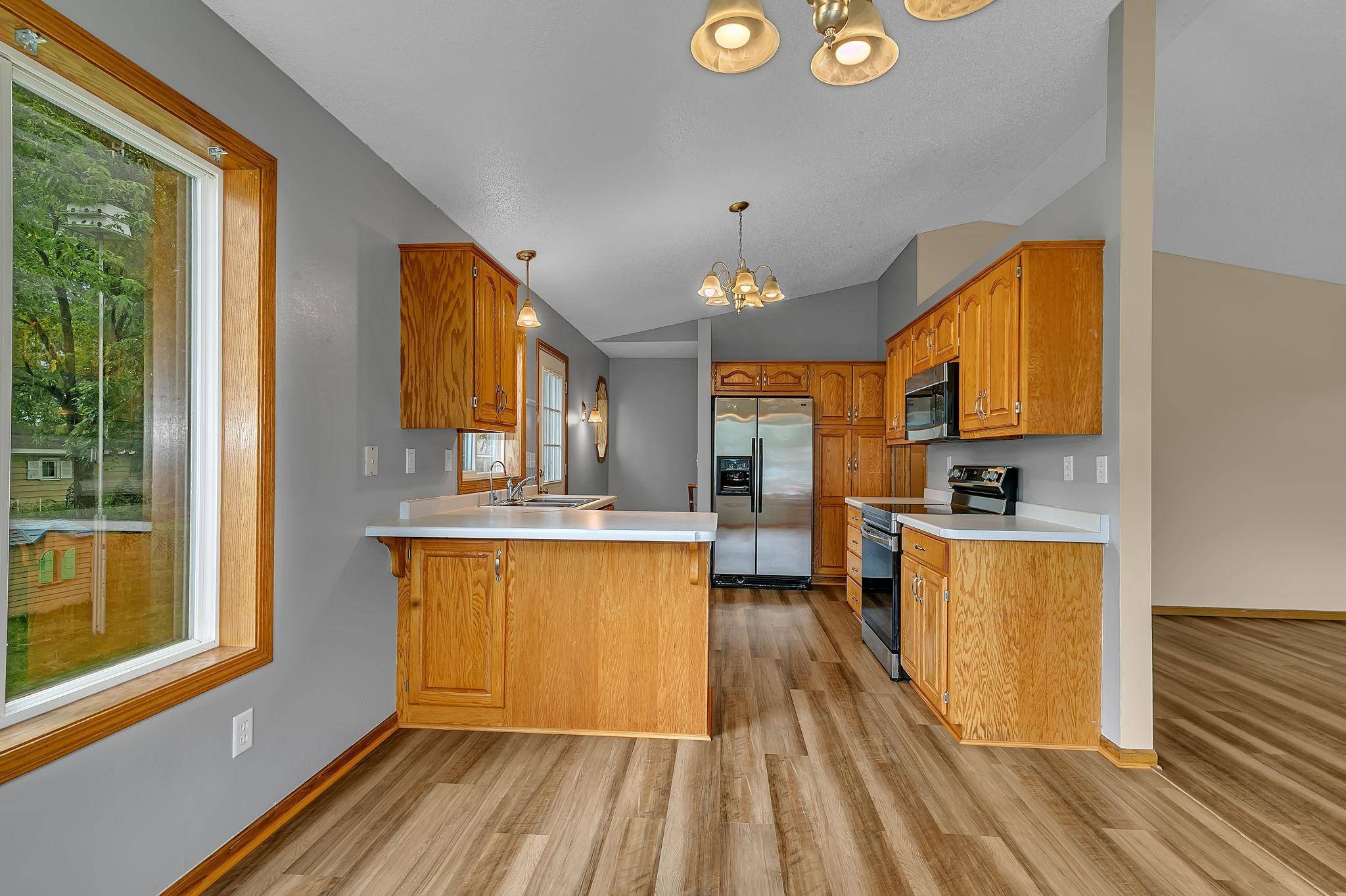33 8th AVE N, Waite Park, MN 56387