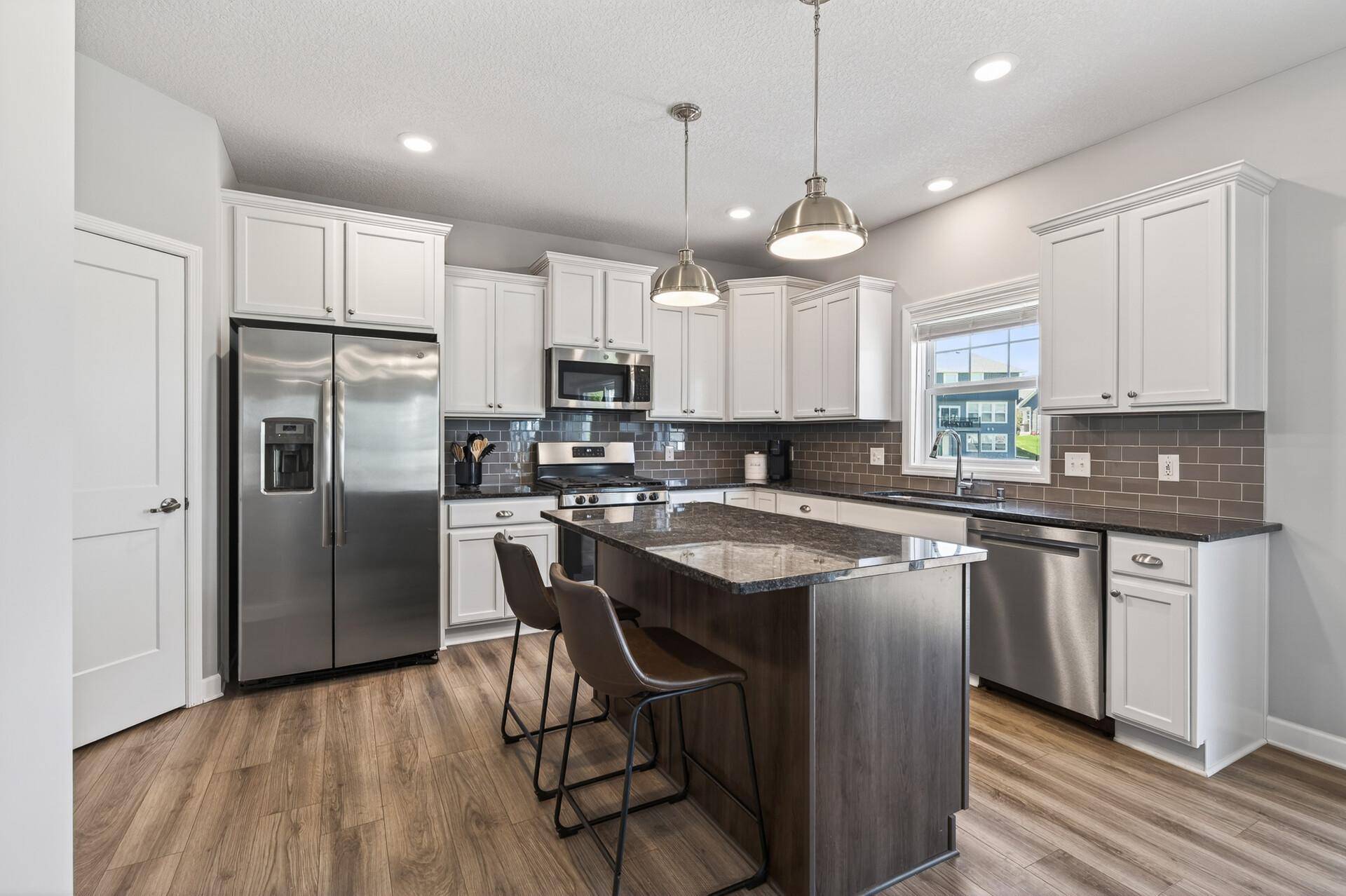 19314 Primrose LN, Corcoran, MN 55340