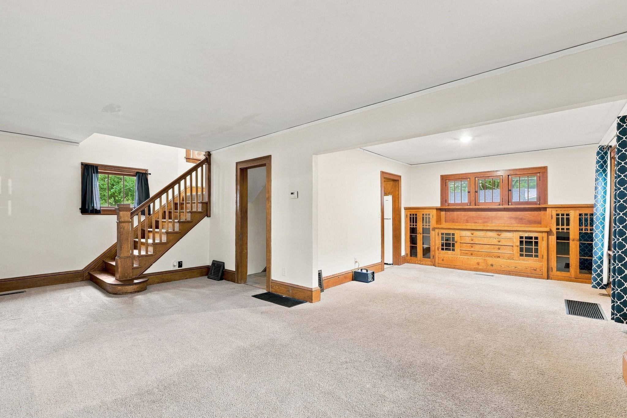 1019 Sherburne AVE, Saint Paul, MN 55104