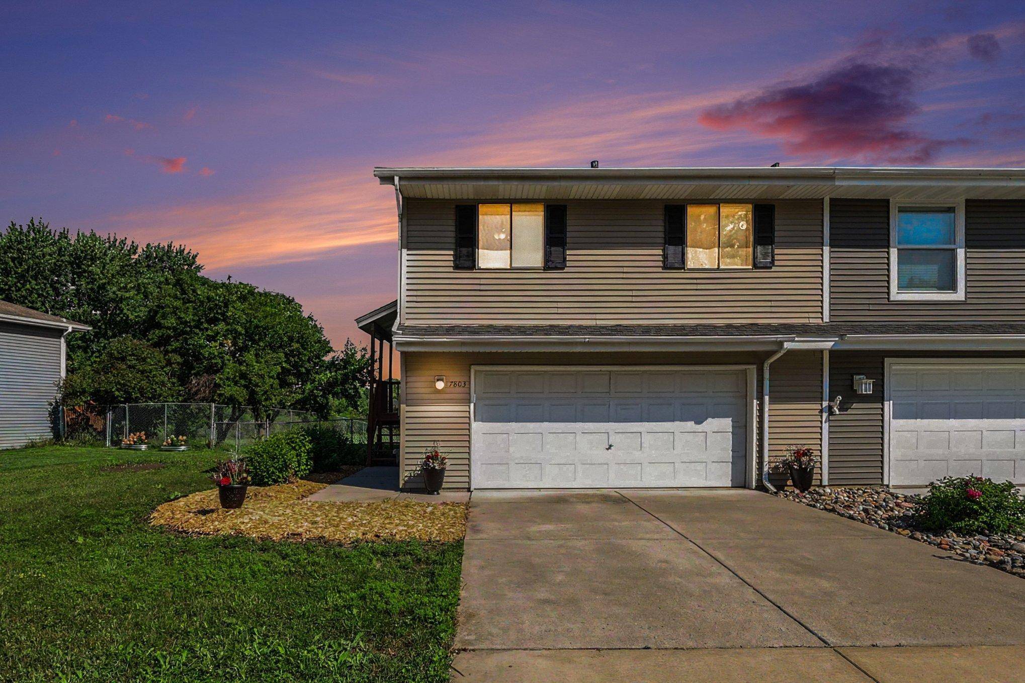 7803 Upper 167th ST W, Lakeville, MN 55044
