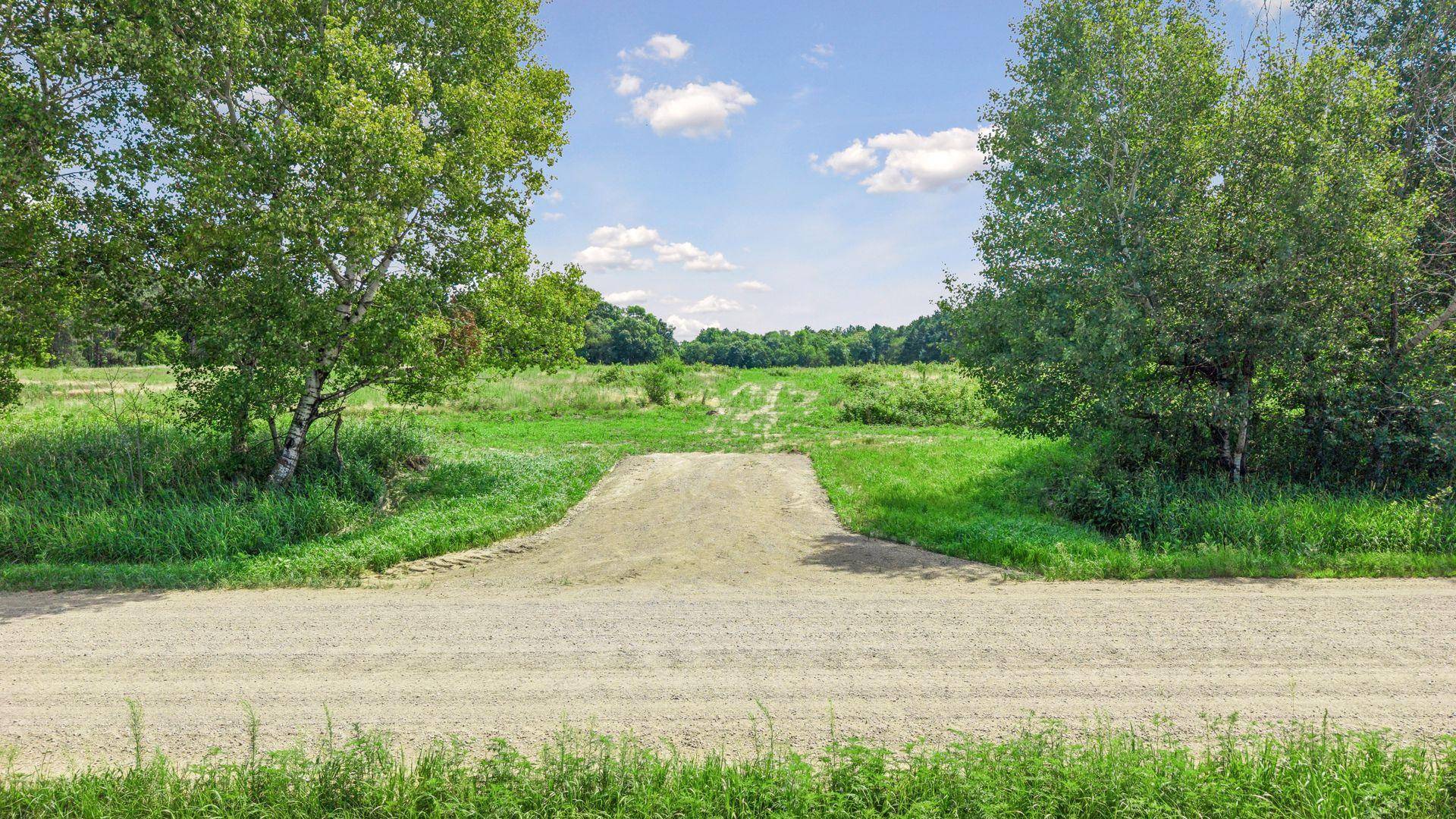 (Lot 7) TBD Tulip ST NW, Stanchfield, MN 55080
