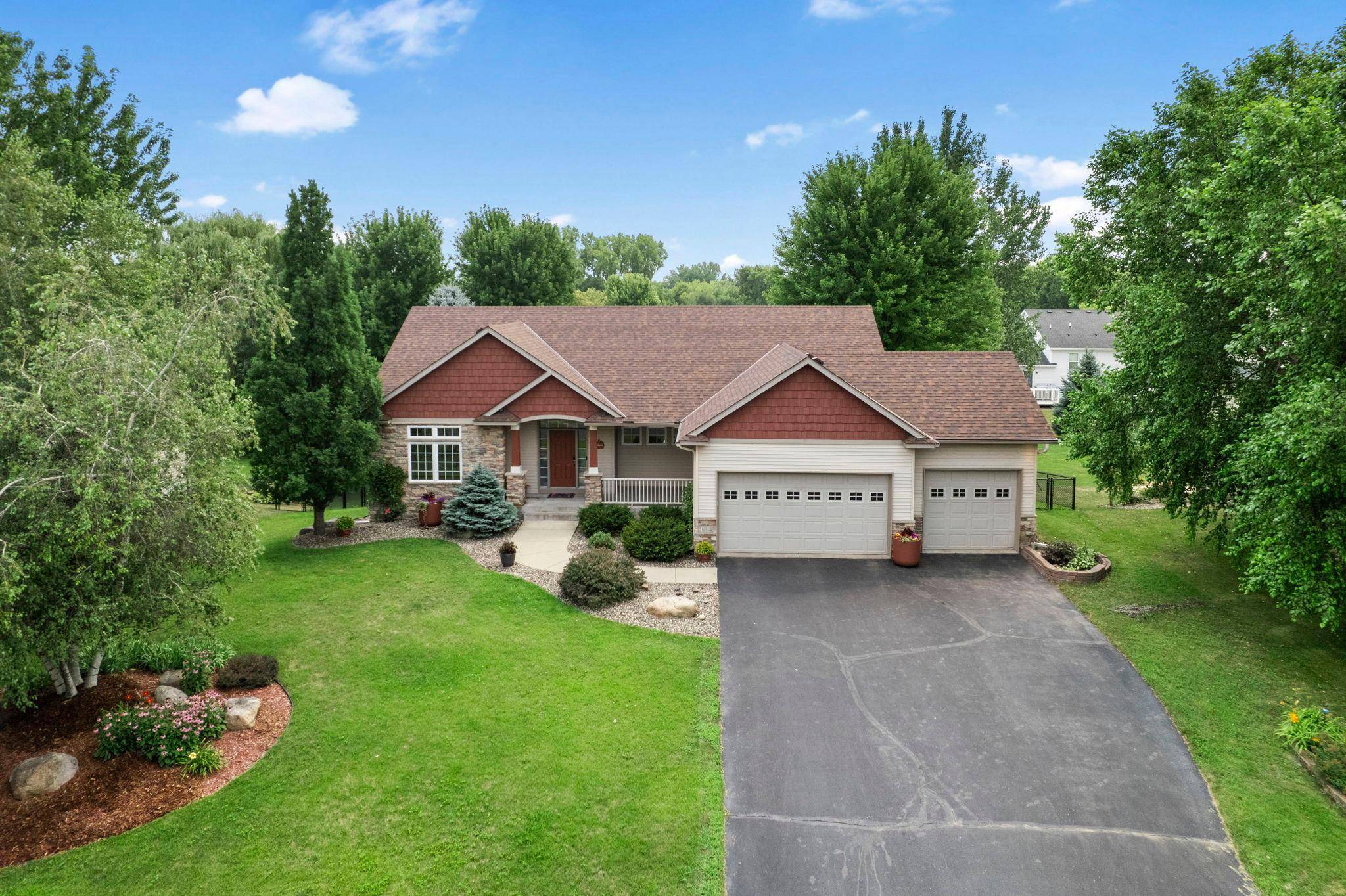 19645 Camrose WAY, Farmington, MN 55024