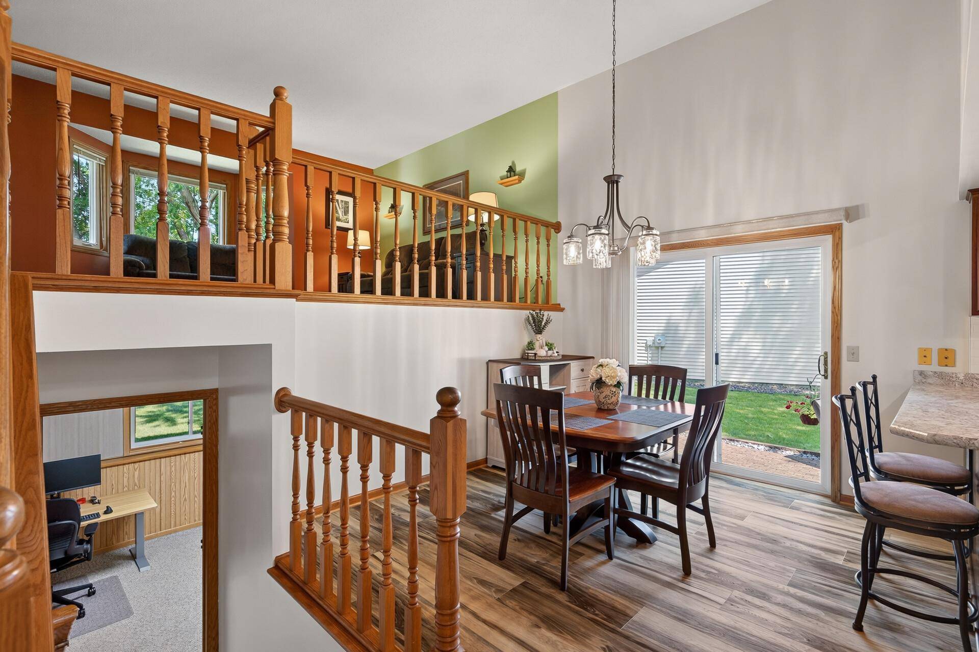 6043 Kalland DR NE, Albertville, MN 55301