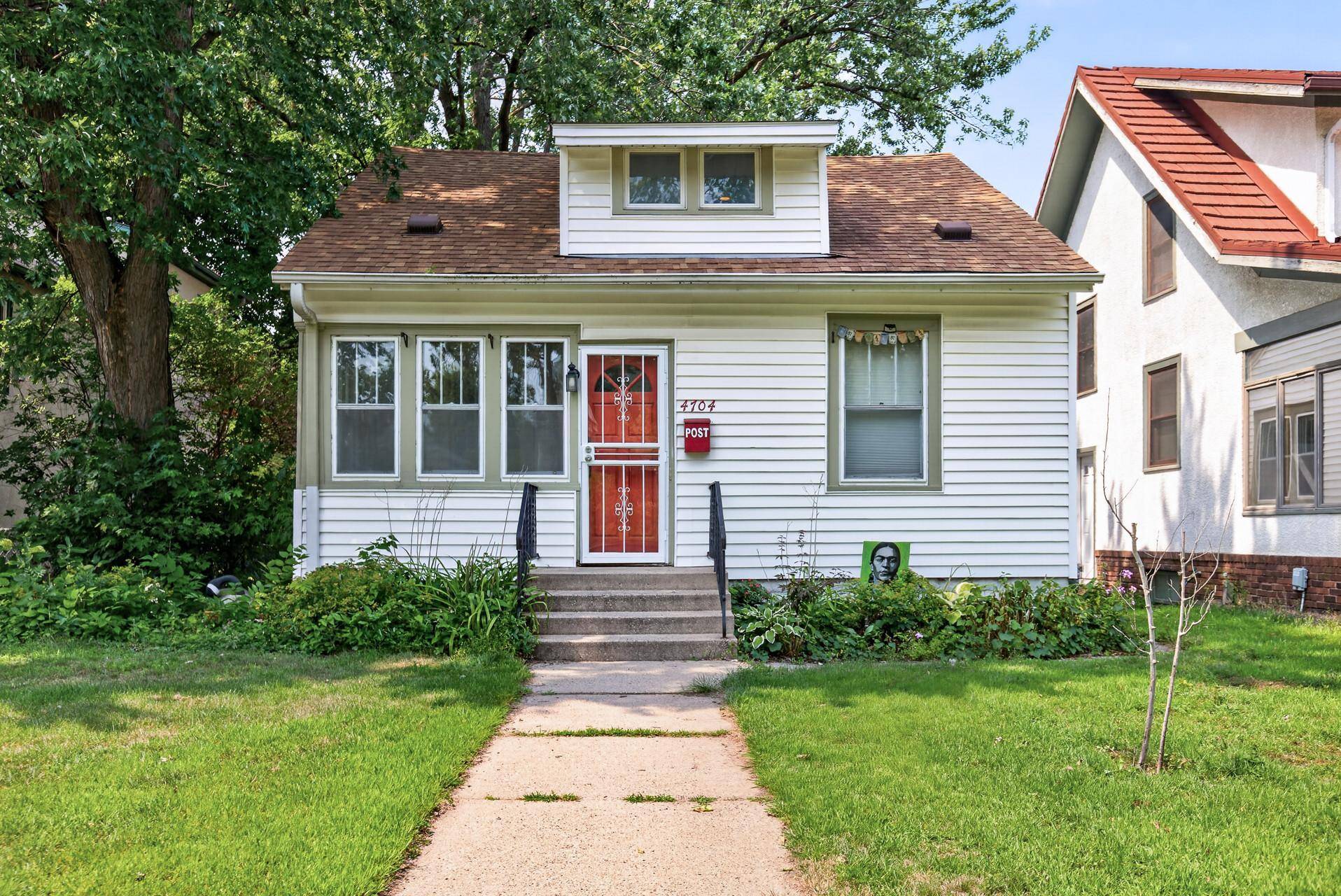 4704 Harriet AVE, Minneapolis, MN 55419