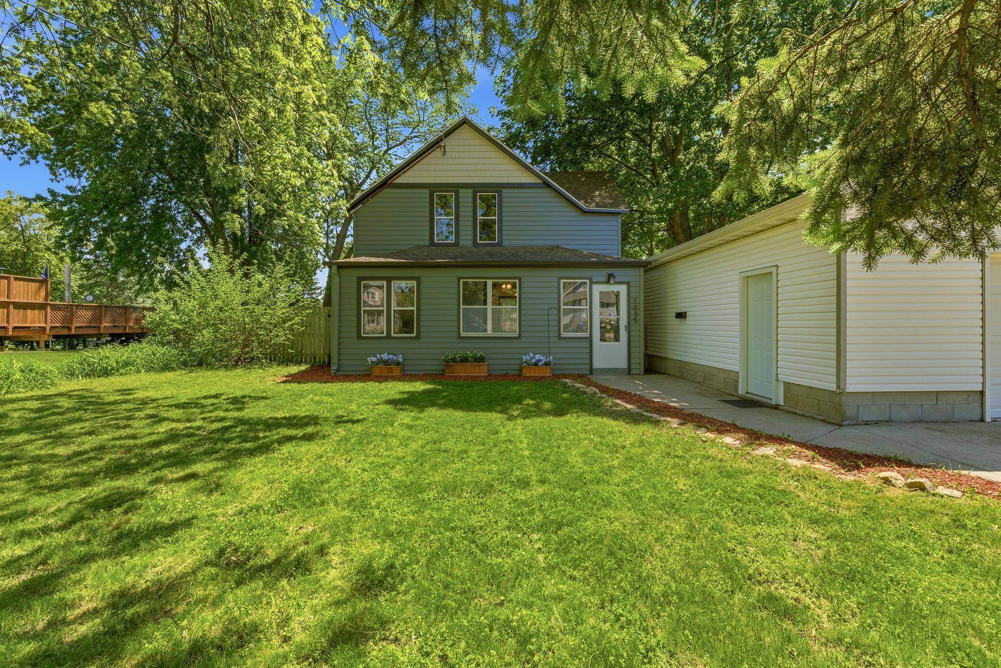1035 E Main ST, Mankato, MN 56001