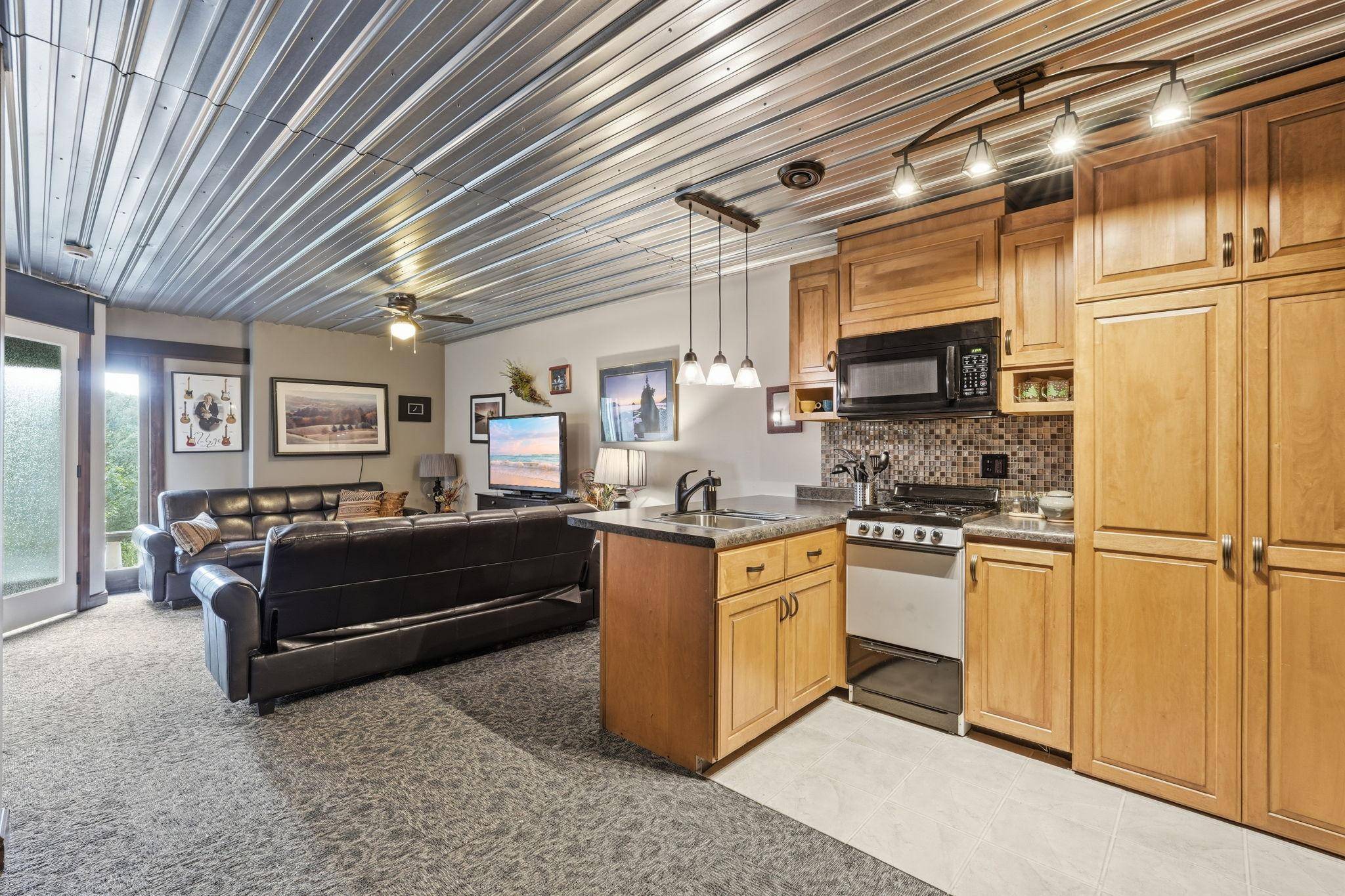 469 County RD E, Hudson, WI 54016