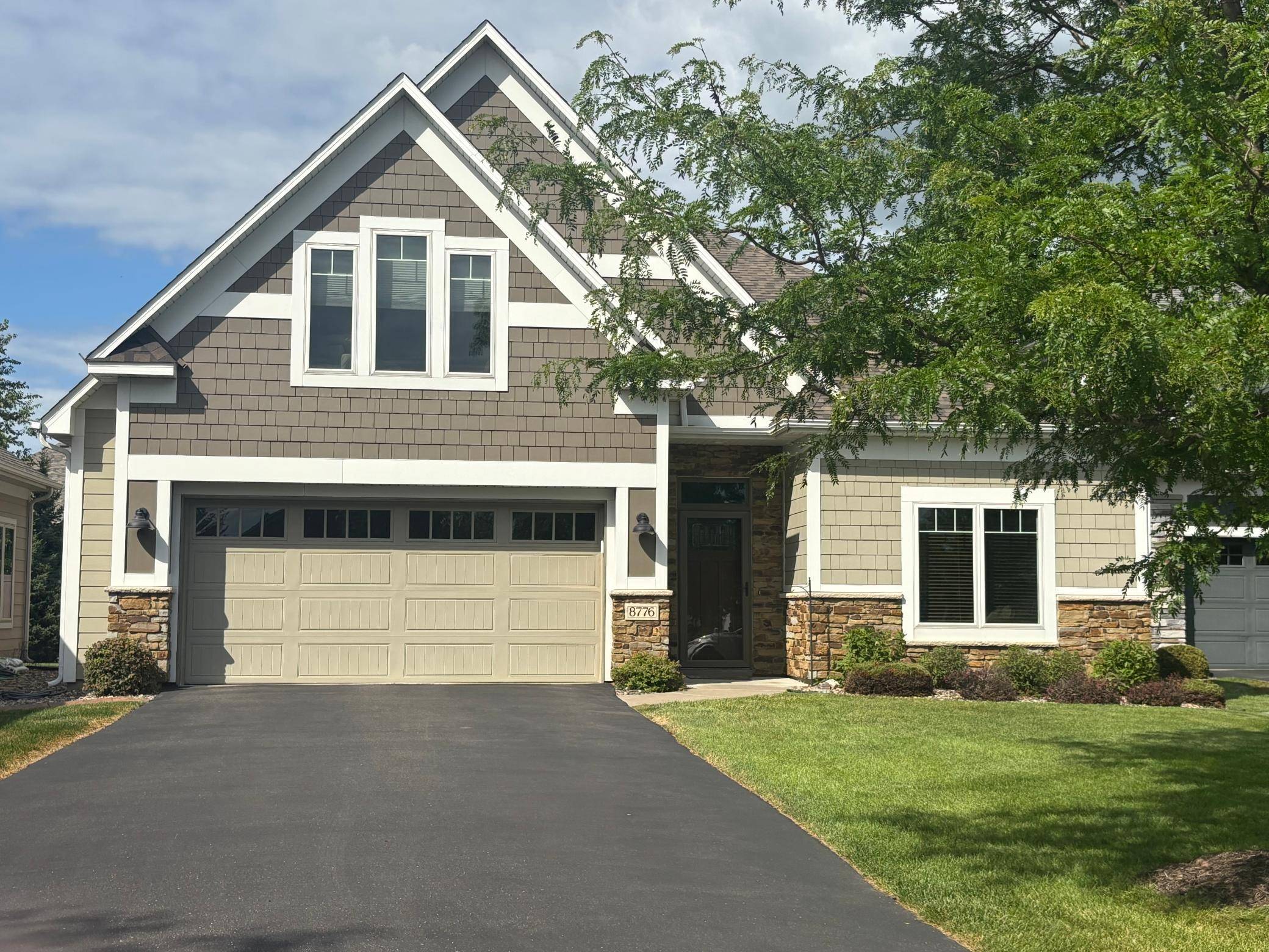 8776 Upper 7th PL, Lake Elmo, MN 55042