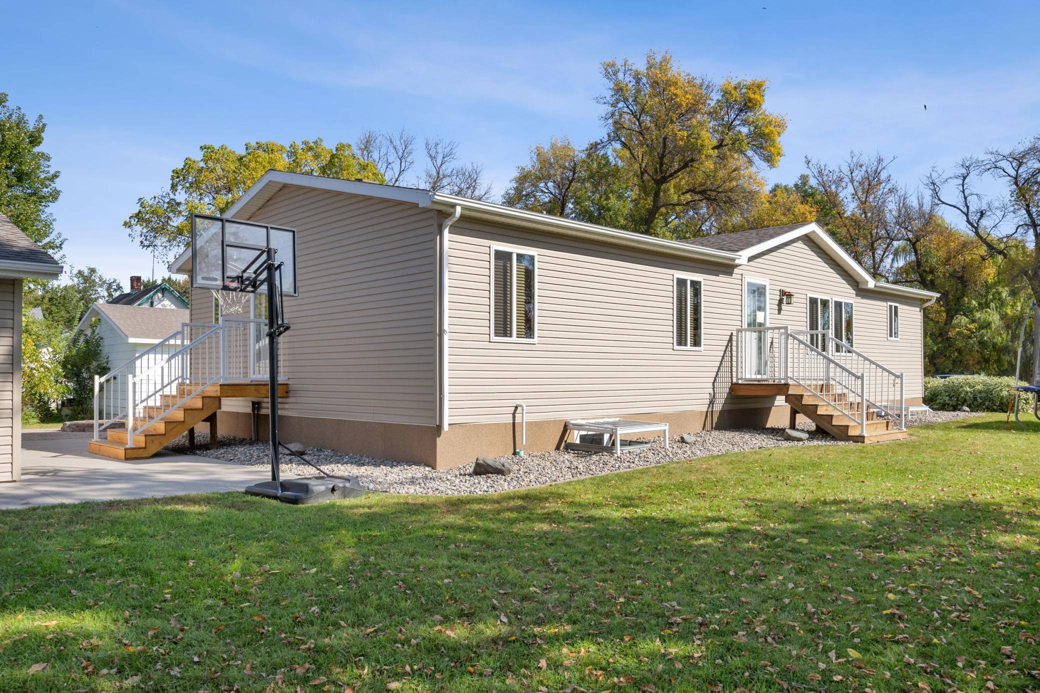 102 3rd ST, Christine, ND 58015