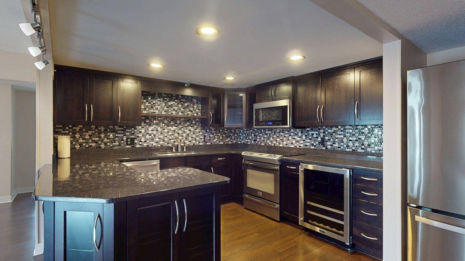 2100 Valkyrie DR NW #401, Rochester, MN 55901